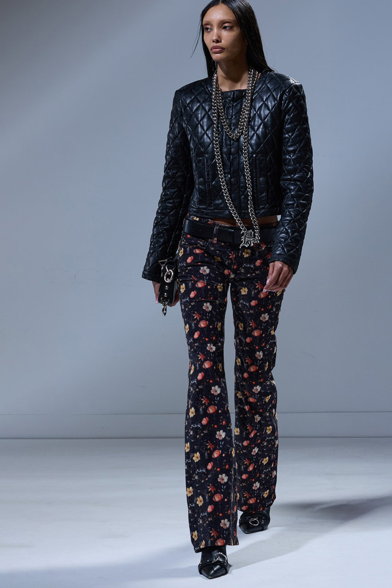 BOY FLARE - 3