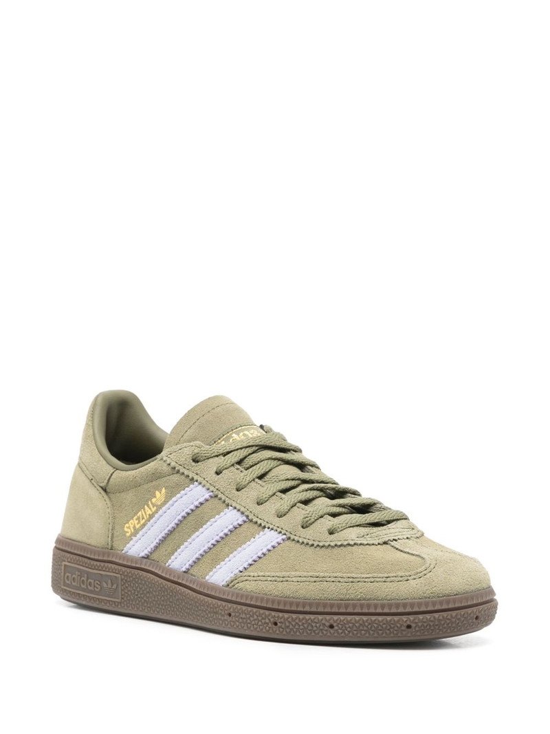adidas Handball Spezial 스웨드 낮은 정상 트레이너 outlook