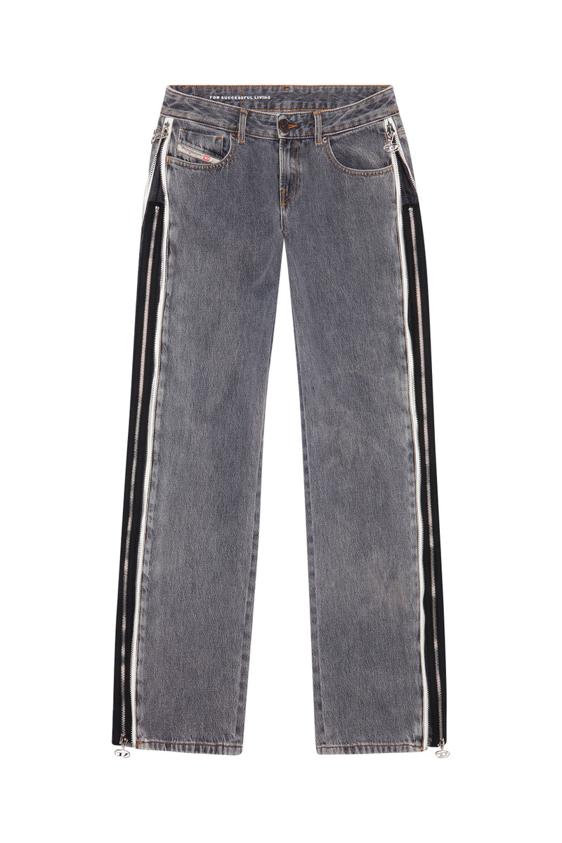 2002 09D18 STRAIGHT JEANS 1