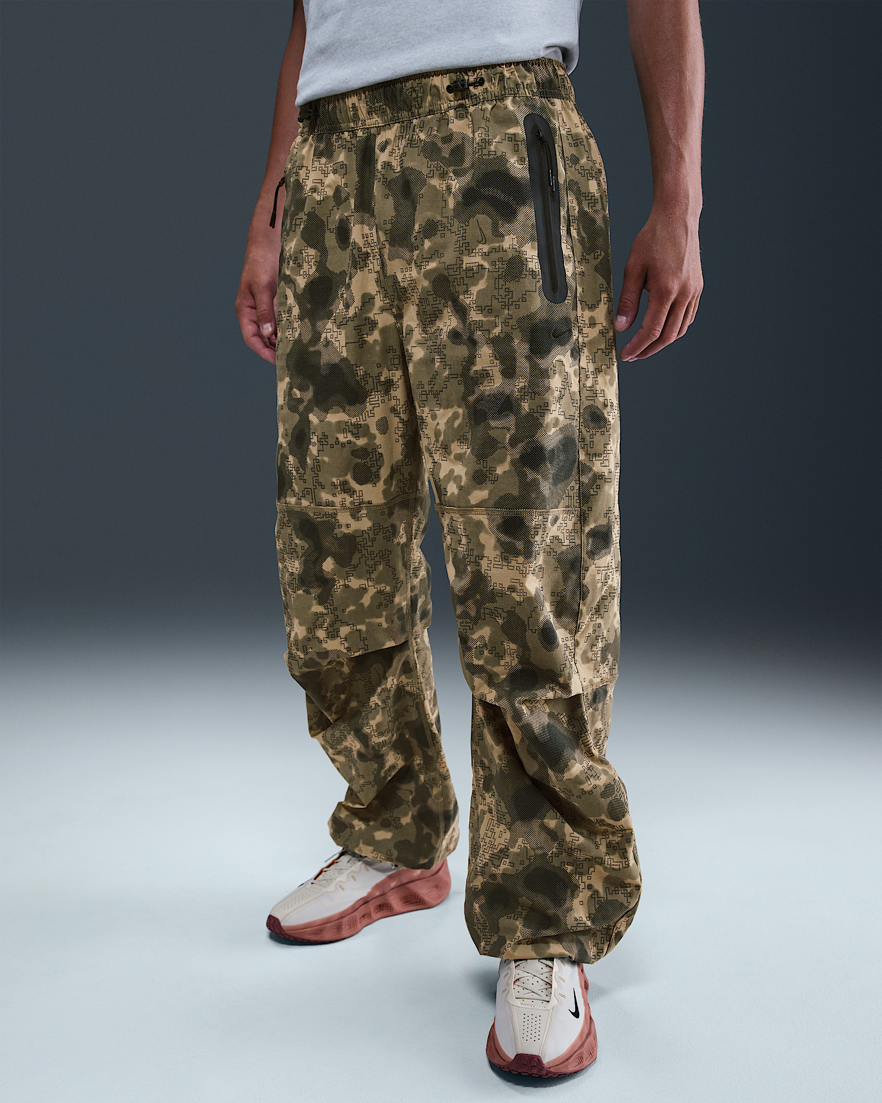 Nike Tech Men's Dri-FIT Woven Camo Loose-Fit Pants - 2
