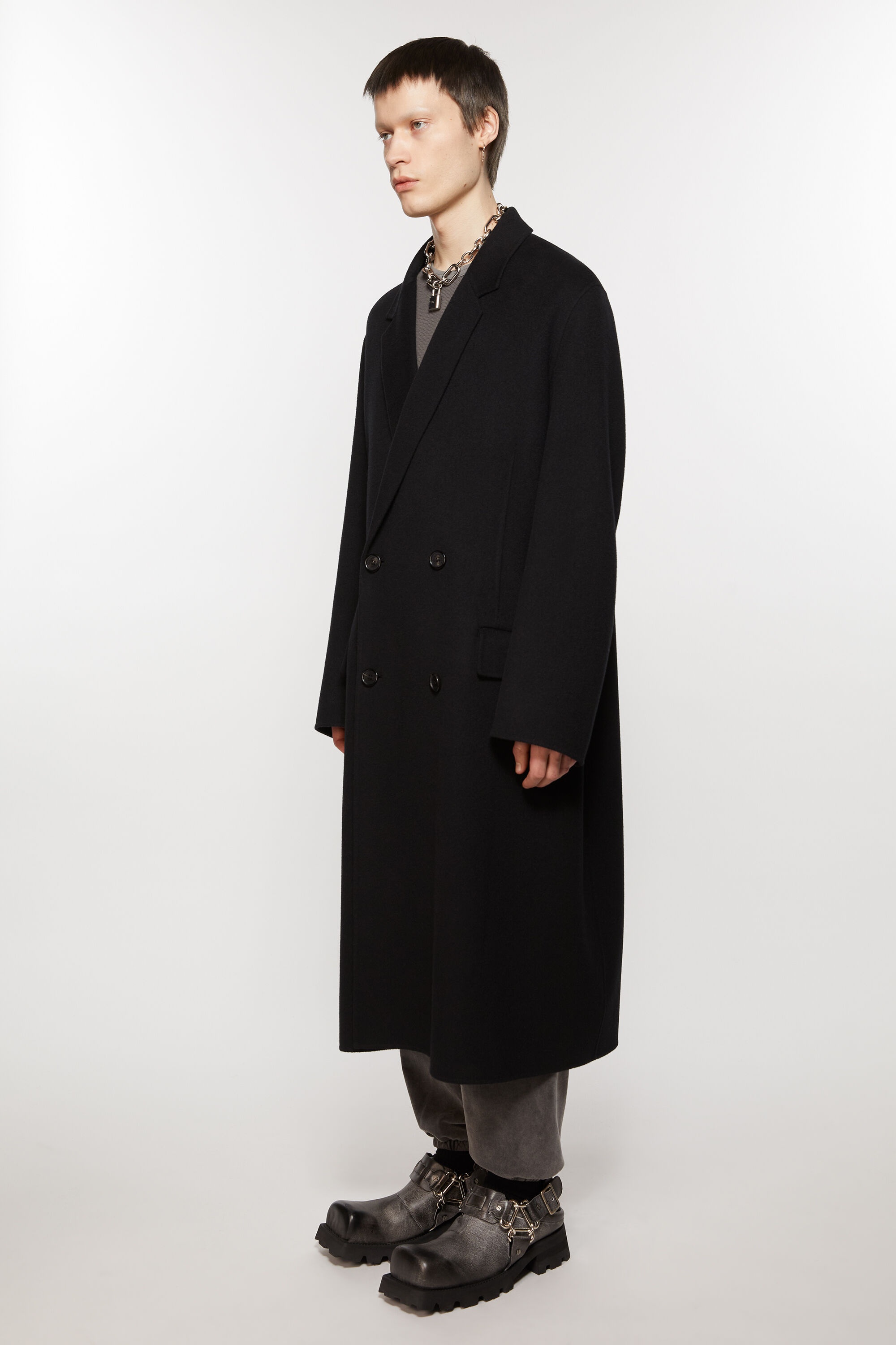 Double-breasted wool coat - Black - 3