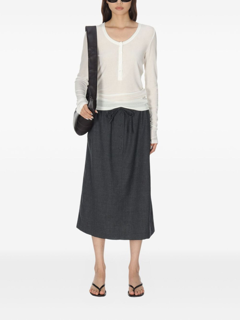 The . Garment round-neck T-shirt outlook