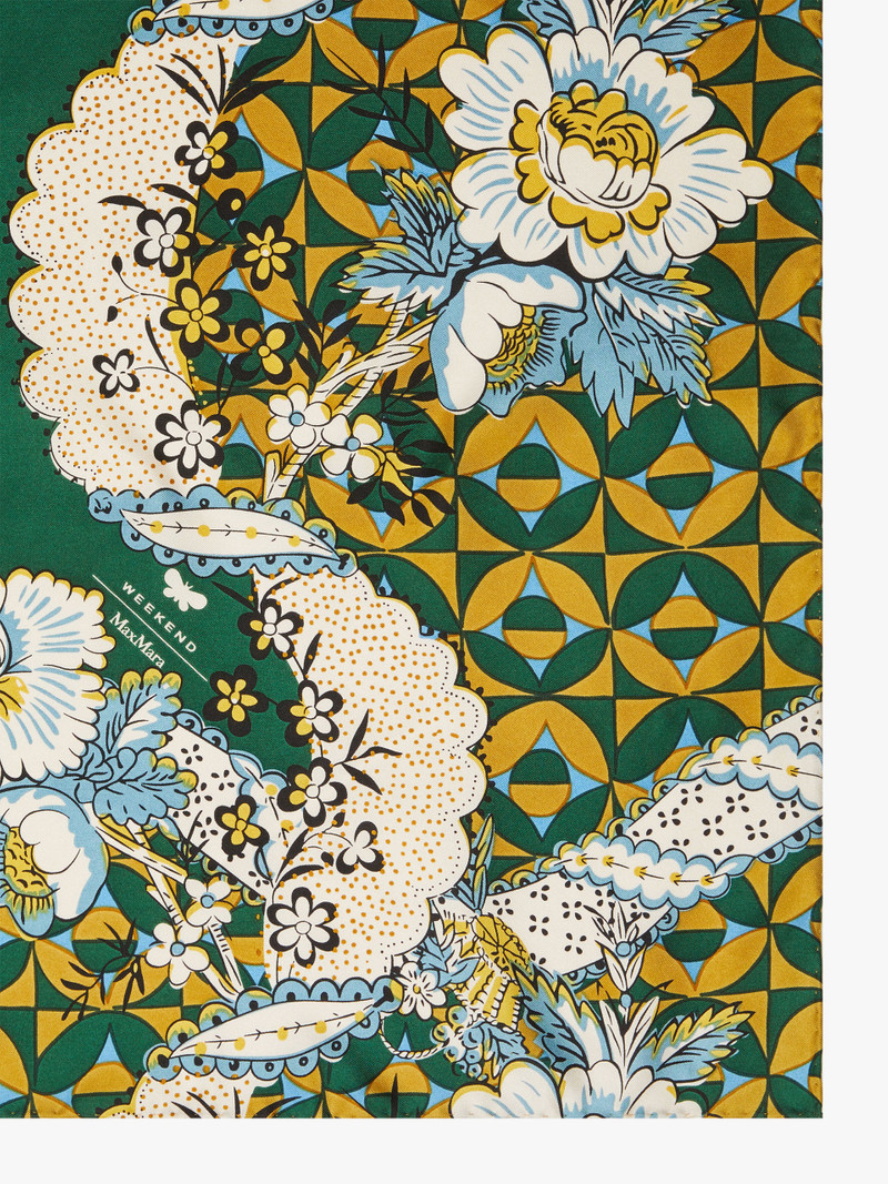 WEEKEND Max Mara ONESTO Printed silk maxi pocket square outlook