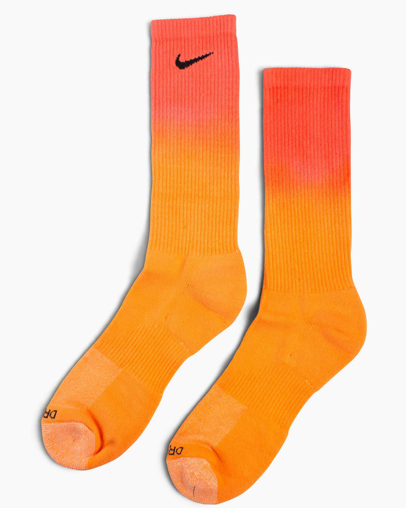 Nike Everyday Plus Cushioned Crew Socks Orange (2 Pack) outlook