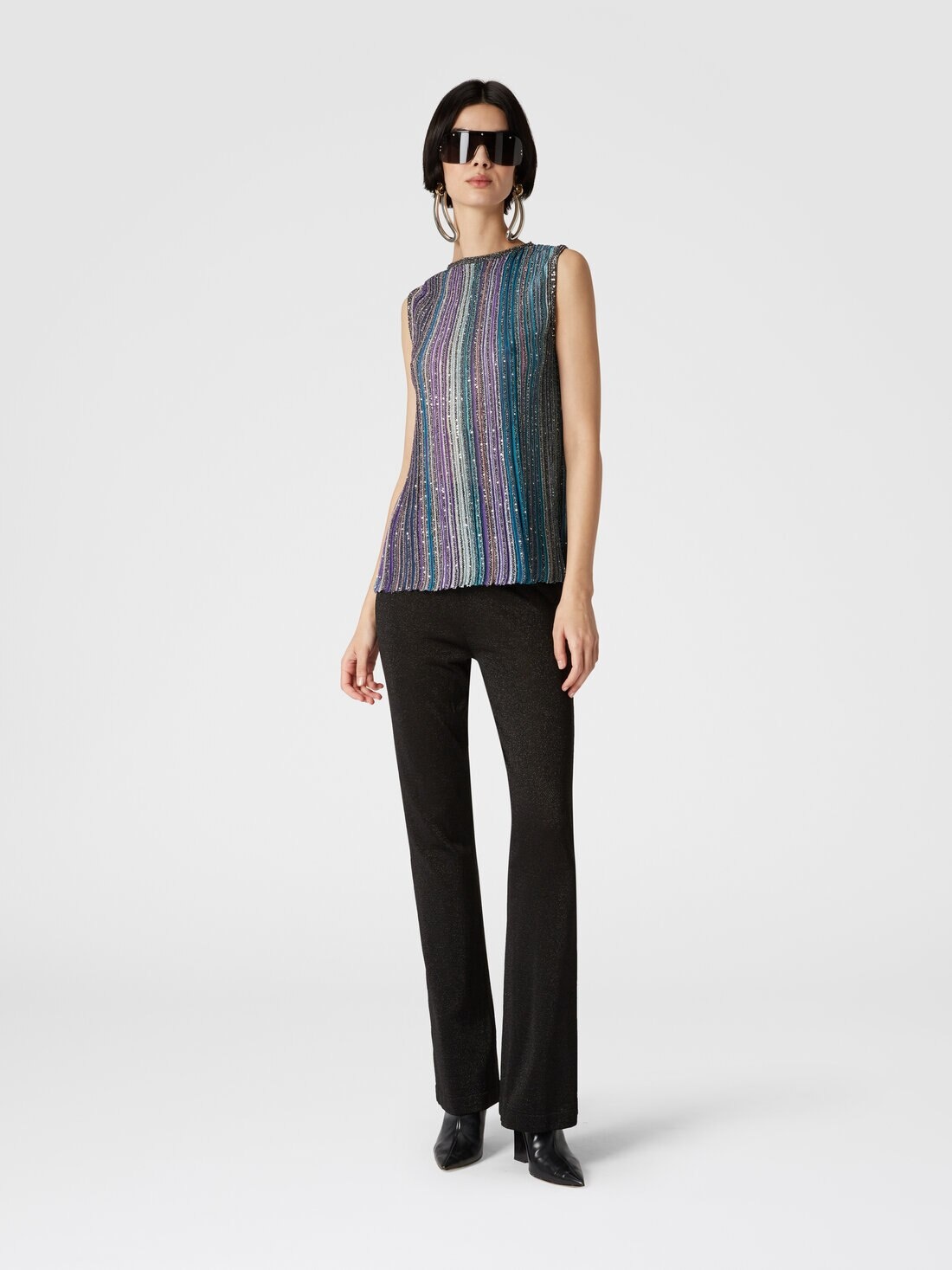 Ribbed ribbed sleeveless top with sequins - 2