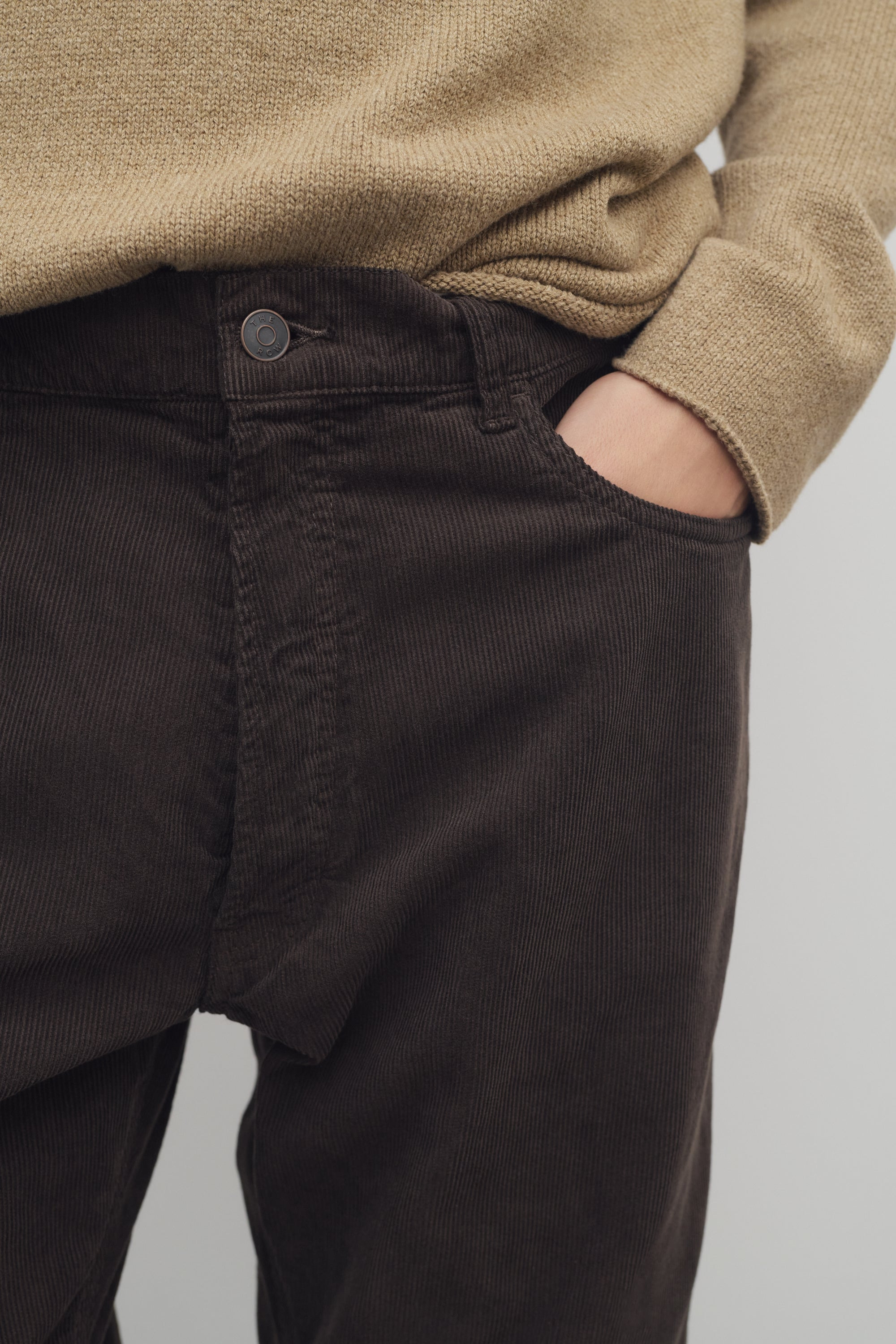 Burt Pant in Cotton - 6