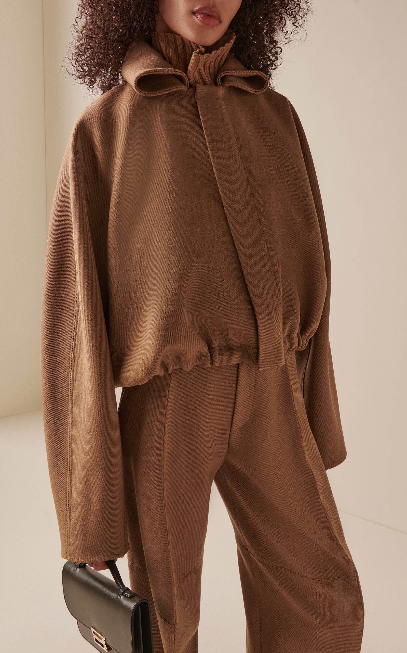 Oversized Rolled-Neck Wool Bomber brown - 3
