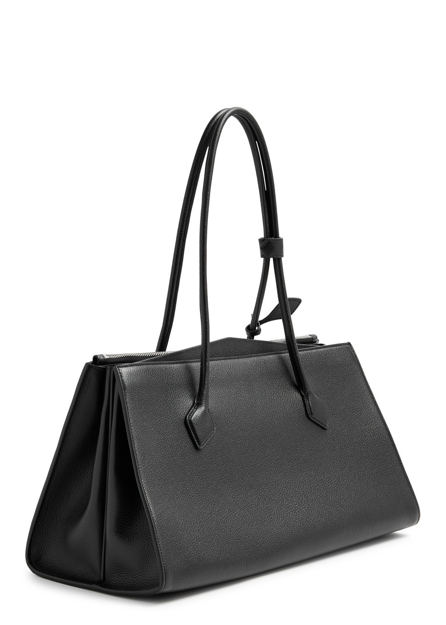 Alaïa Le Teckel Grained Leather Tote - 2