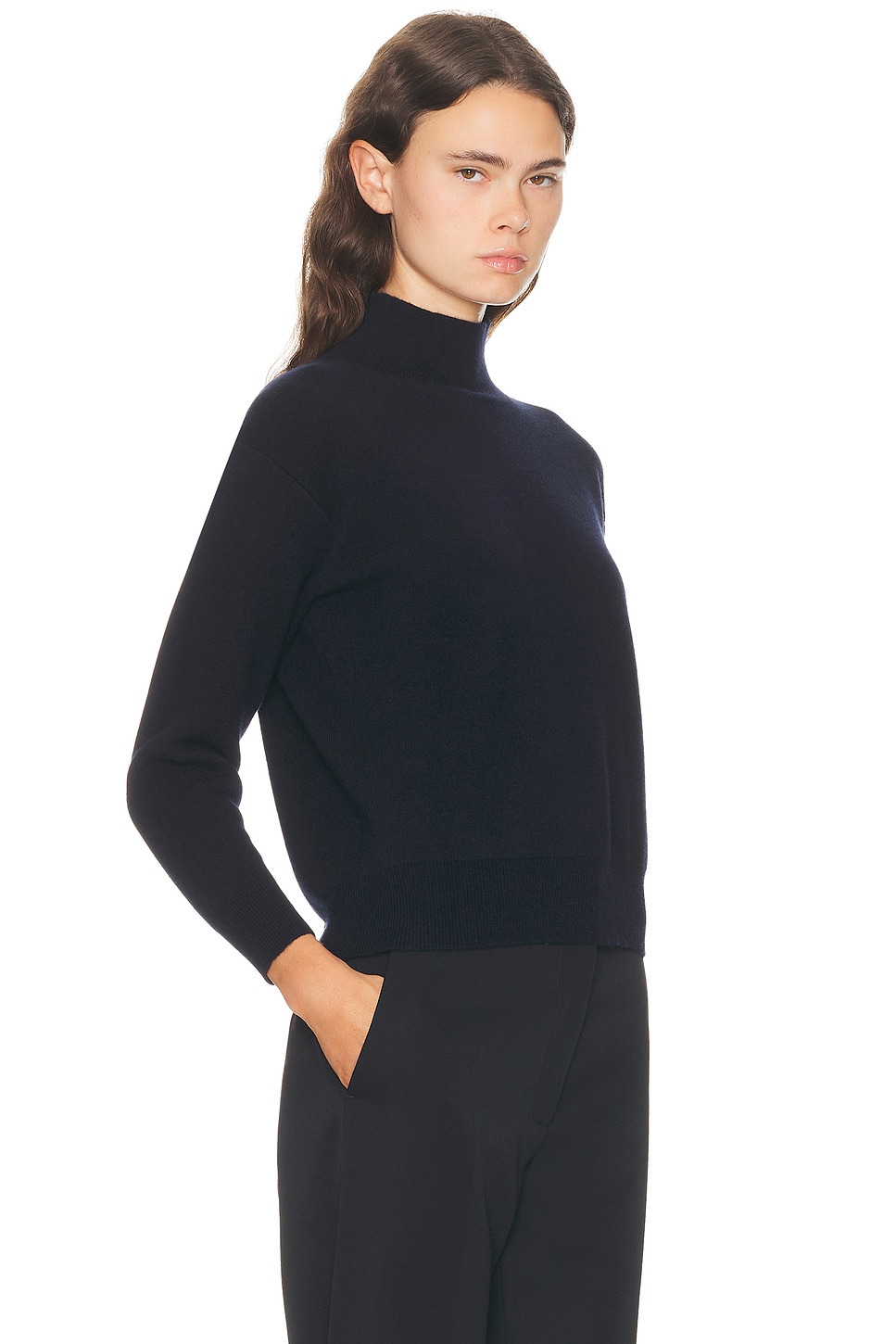 Heta Sweater - 2