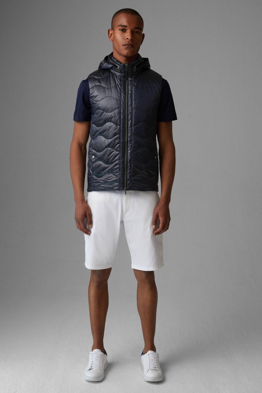 WILTON QUILTED WAISTCOAT IN NAVY BLUE - 3