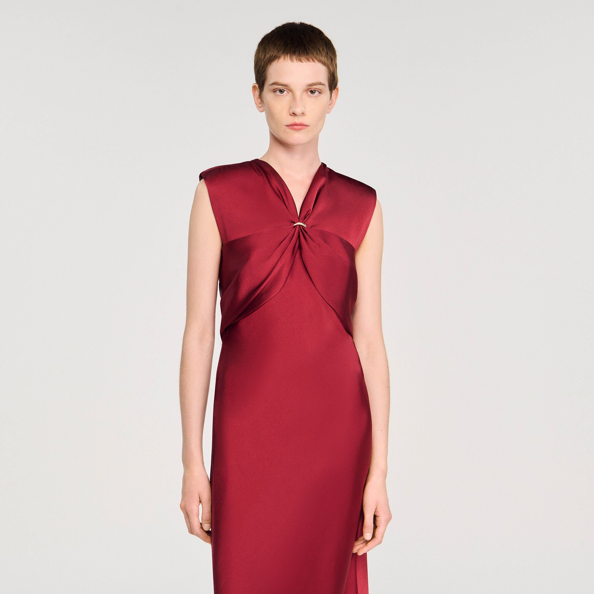 V-NECK MAXI DRESS - 4