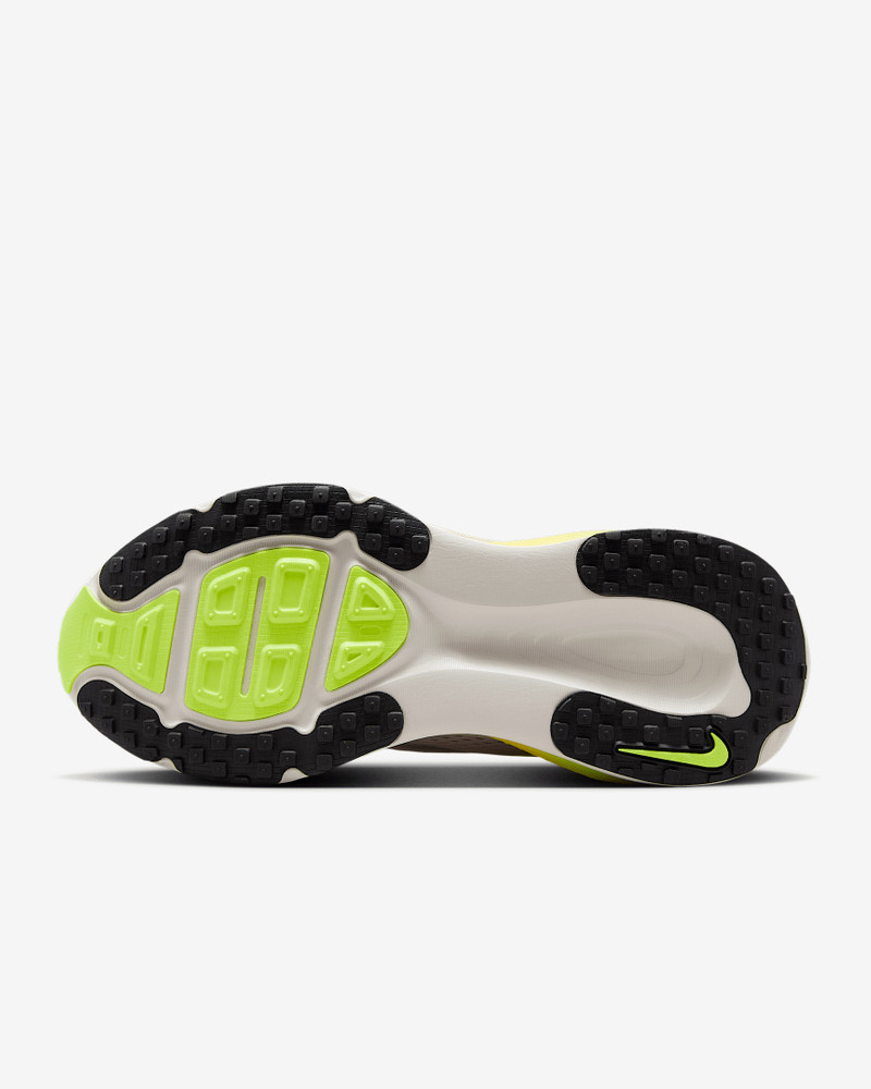 Nike Nike Vomero 18 Women's Road Running Shoes outlook