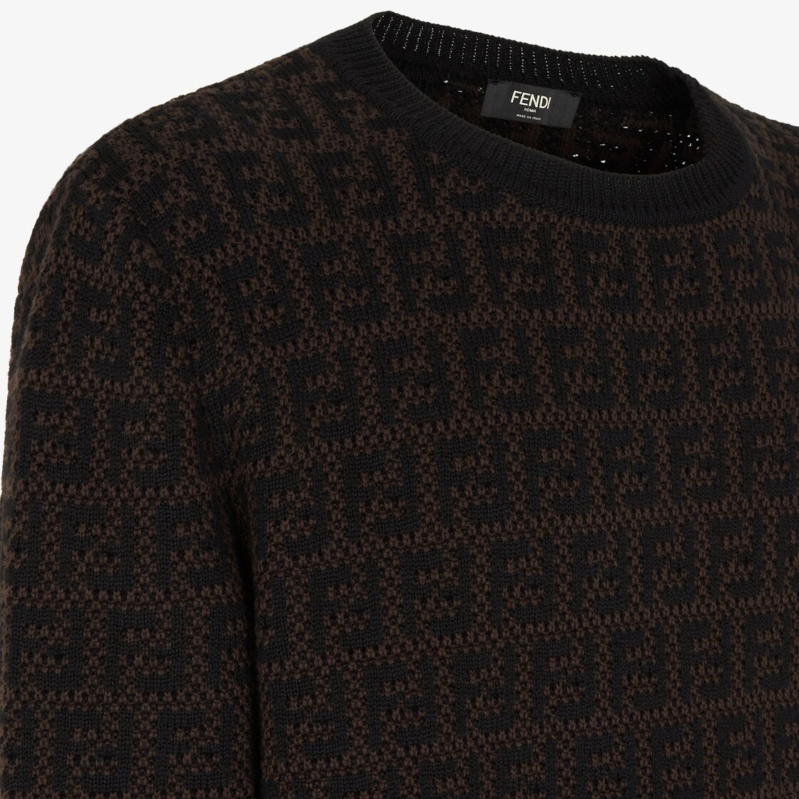 Sweater - 3