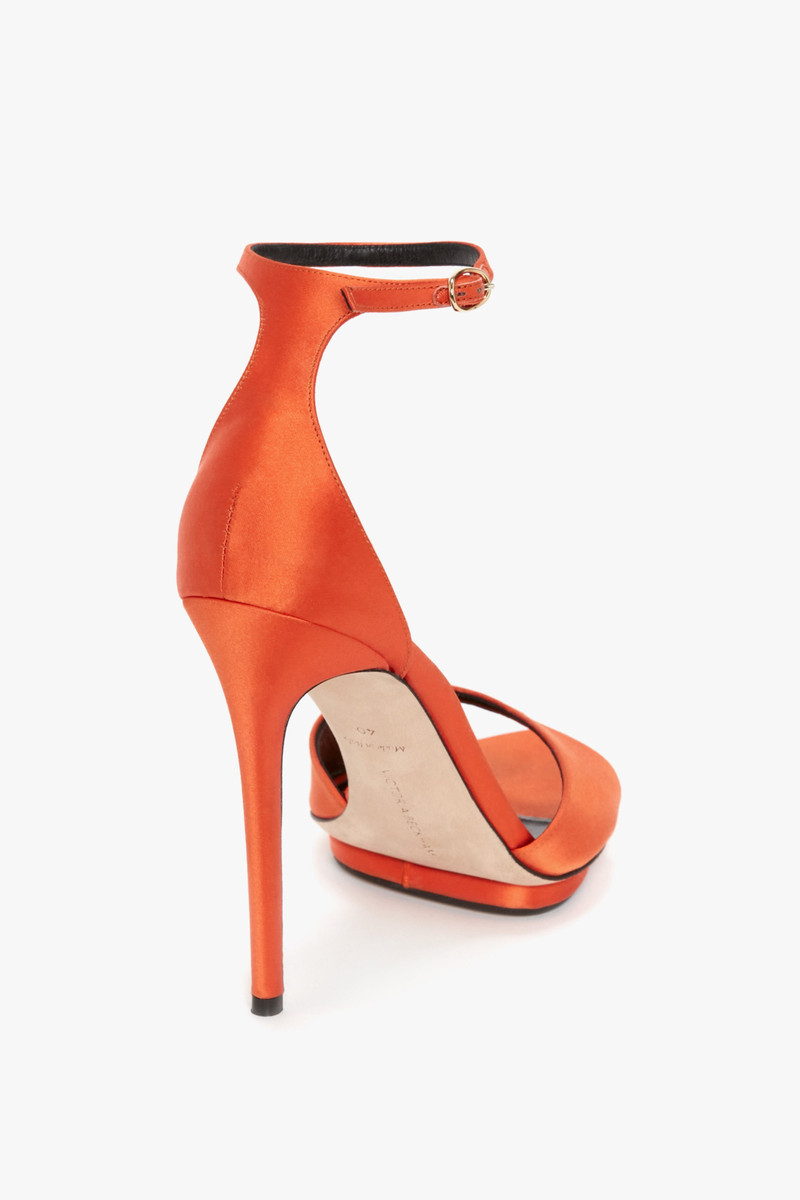 Victoria Beckham Pointy Toe Stiletto Sandal in Orange Satin outlook
