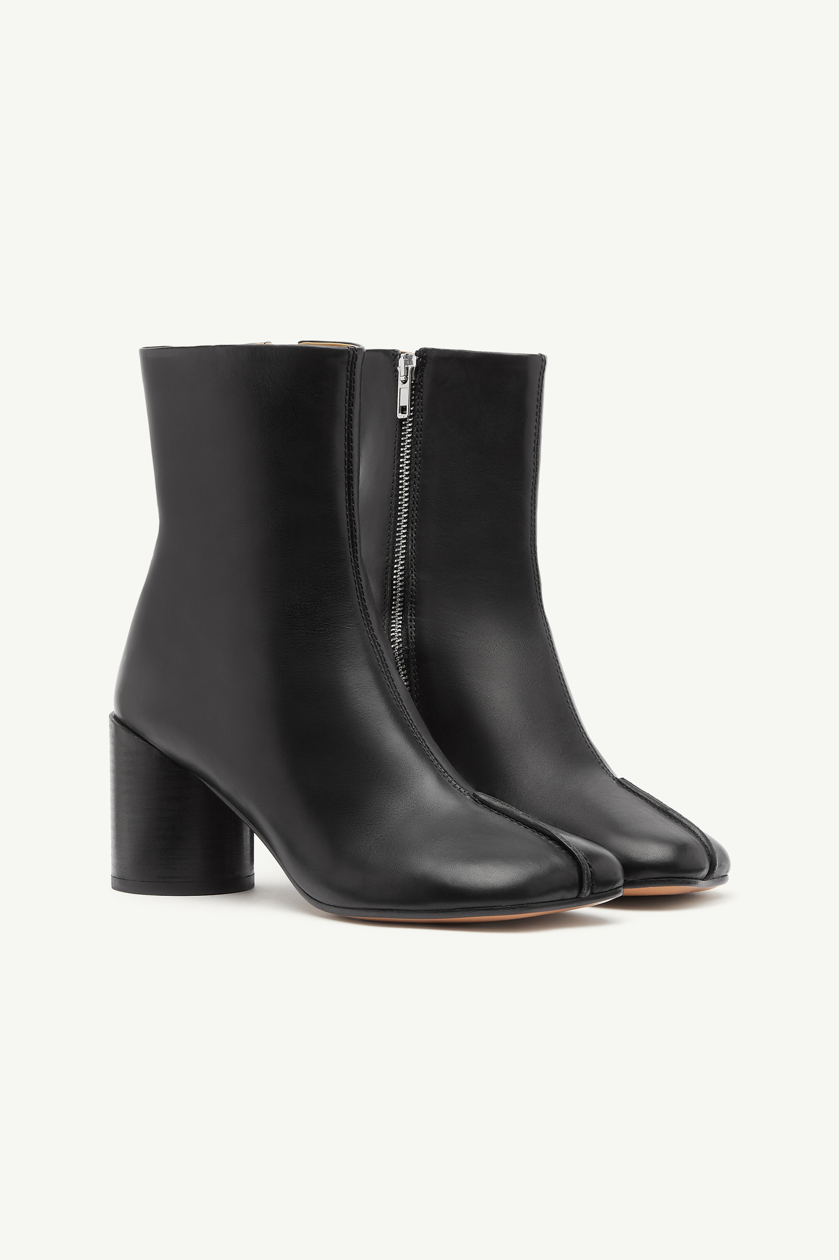 Stitch-out Leather Ankle Boots - 2