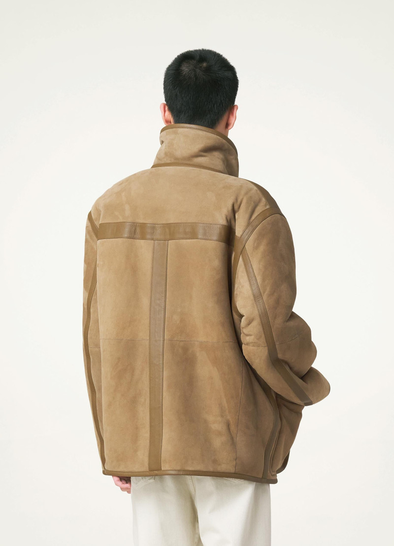 Lemaire REVERSIBLE SHEARLING COAT
SHEEPSKIN outlook