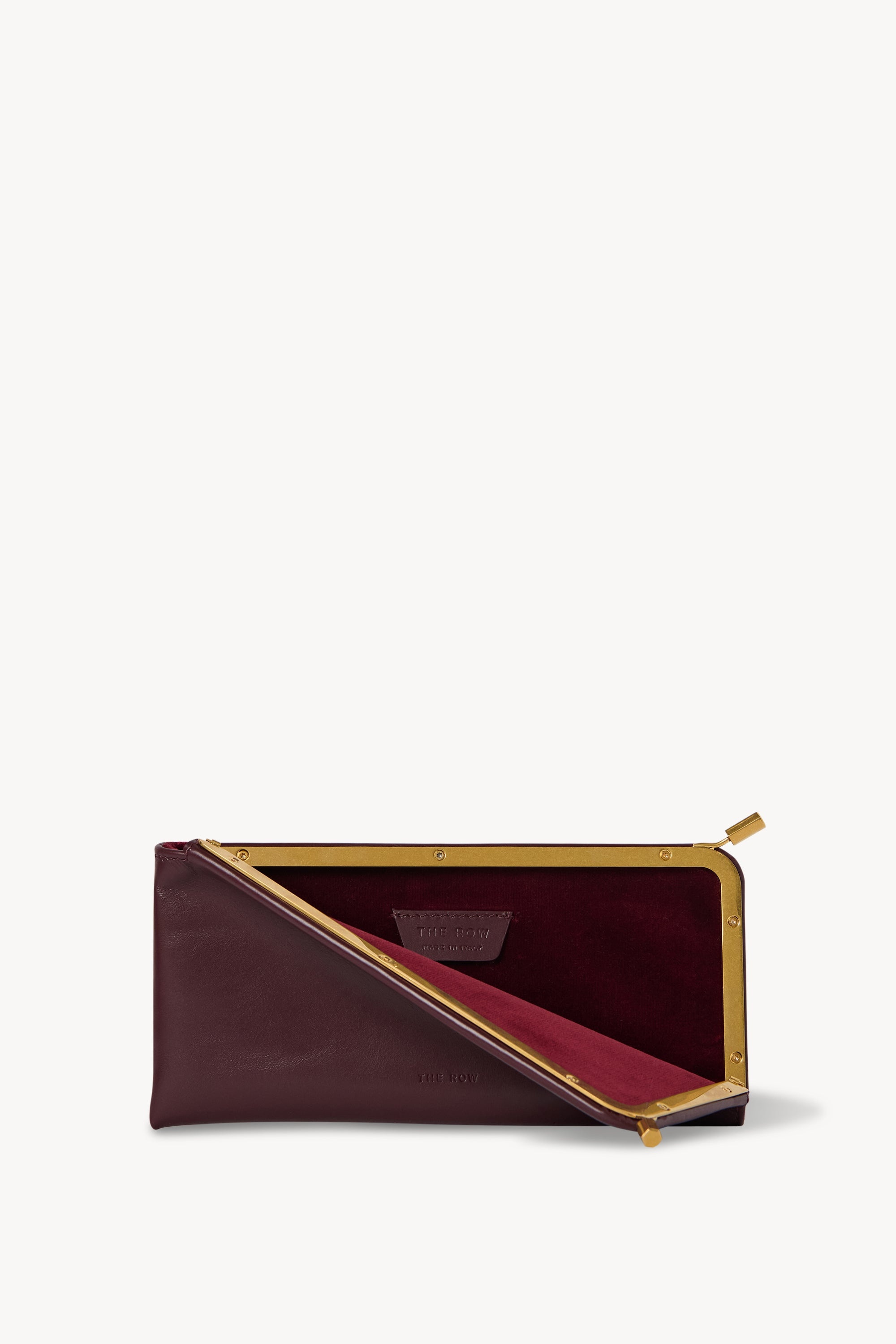 Clasp Sunglasses Case in Leather - 2