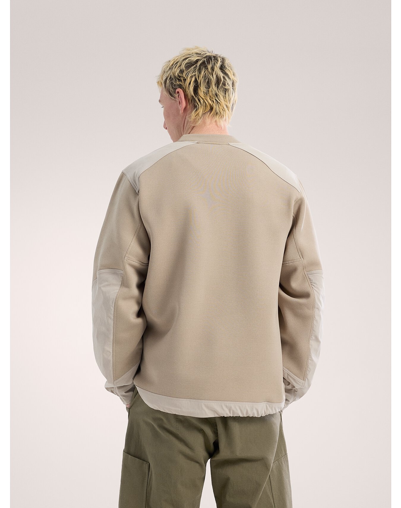 Konseal Crew Neck Pullover - 5