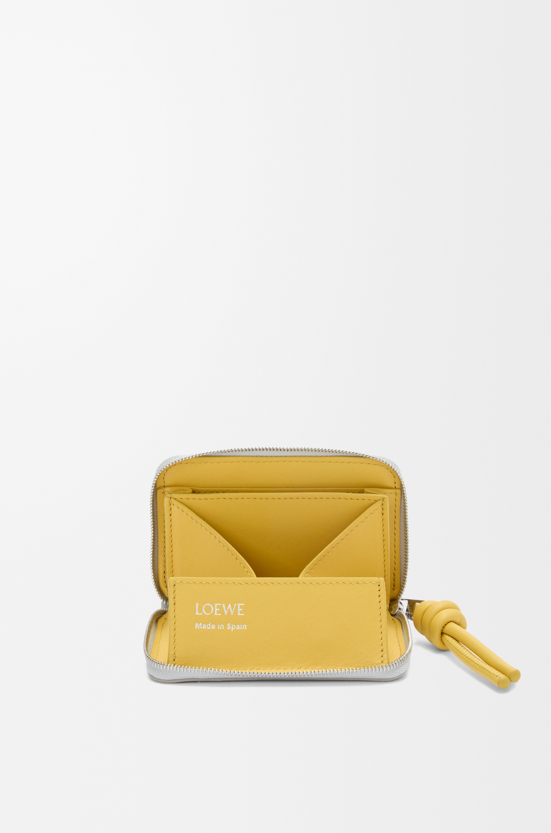 Zipped coin purse in shiny nappa calfskin - 2