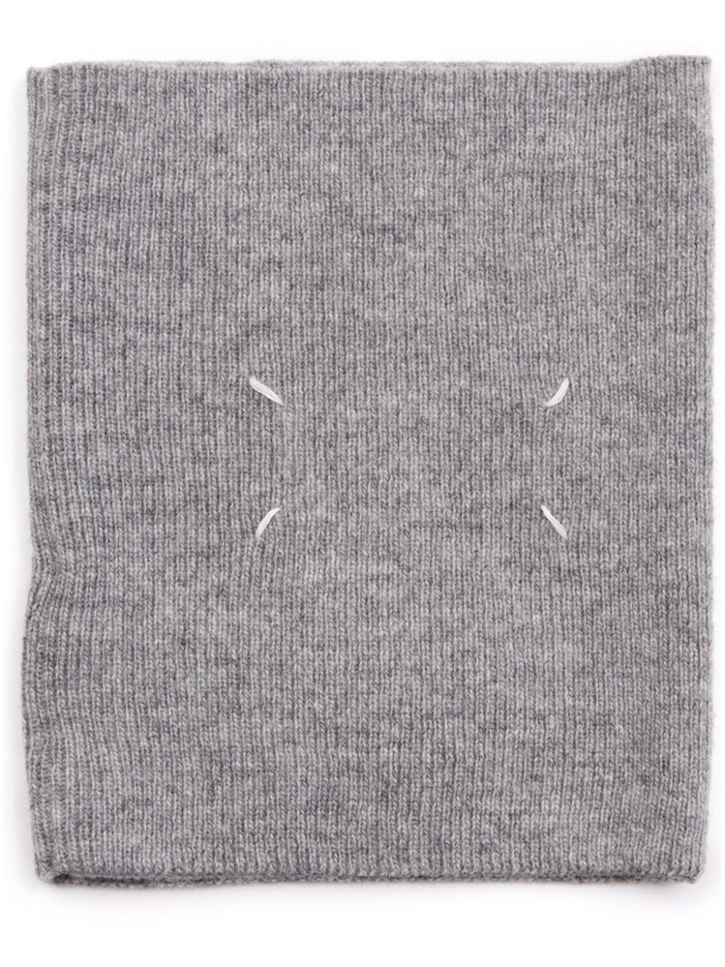 four-stitch wool scarf 1