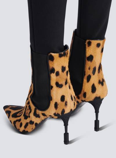 Balmain Moneta leopard print leather ankle boots outlook