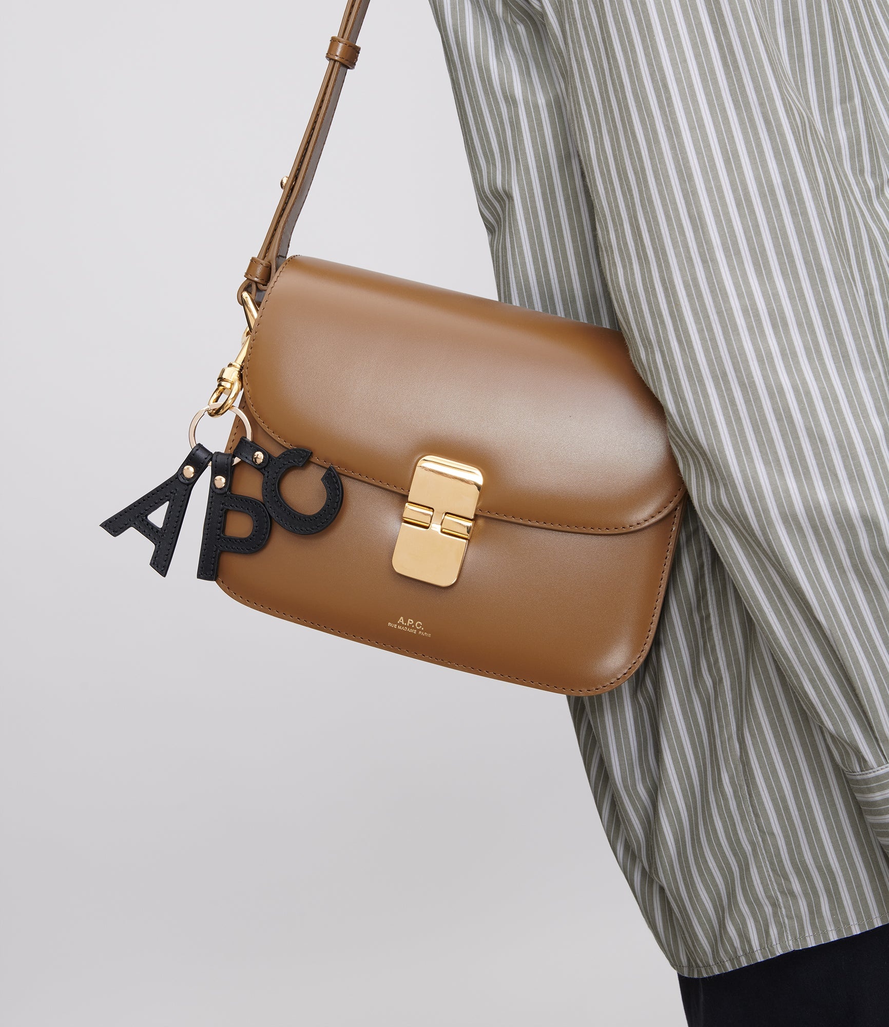 LETTRES A.P.C. KEYCHAIN - 2
