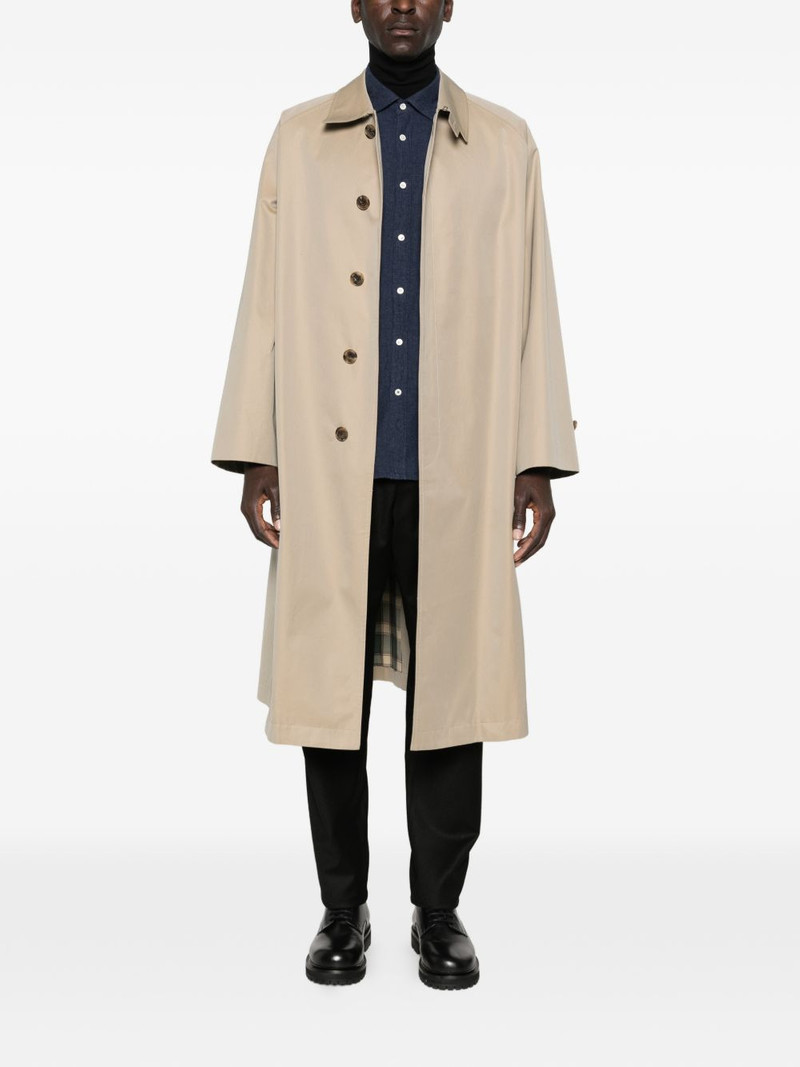 Hartford buttoned shirt outlook