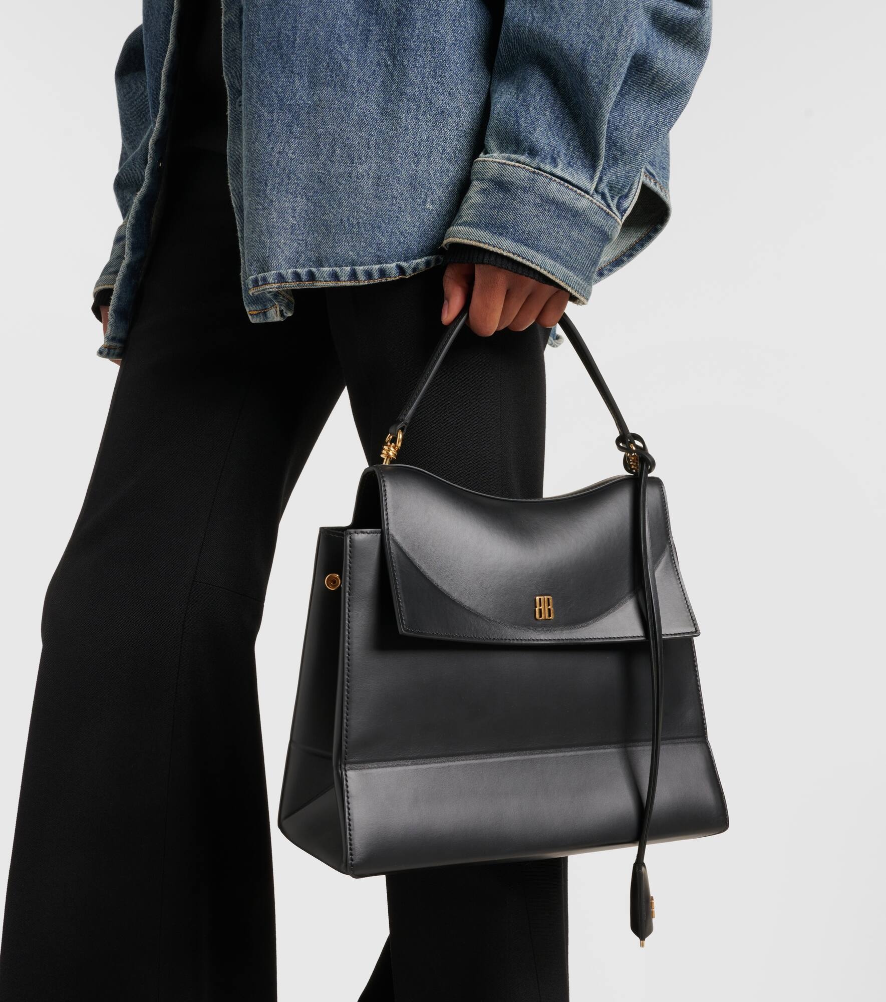 Nano leather tote bag - 2