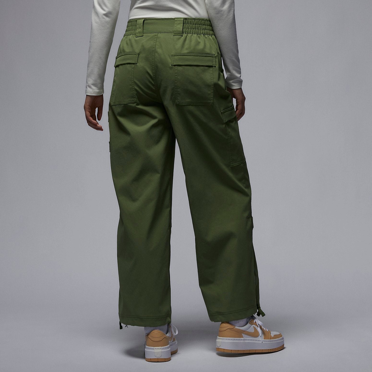 (WMNS) Air Jordan Women Heavy Weight Chicago Pants Asia Sizing 'Olive' FD7216-340 - 2