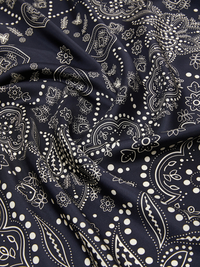 ONESTO Printed silk square foulard - MIDNIGHTBLUE 3