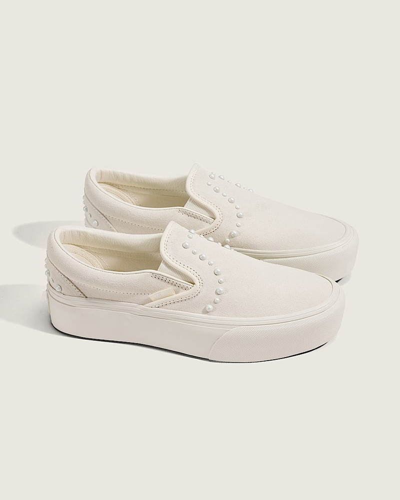 Vans Classic Slip-On Platform Shoe outlook