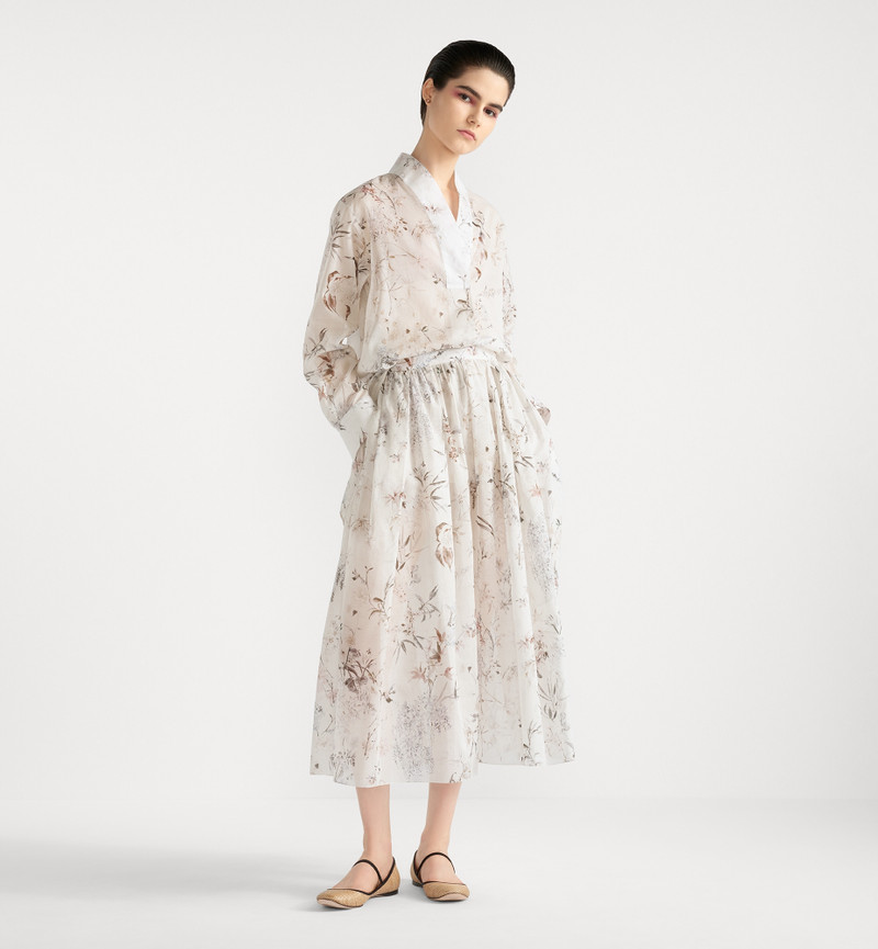 Mid-Length Flared Skirt 2