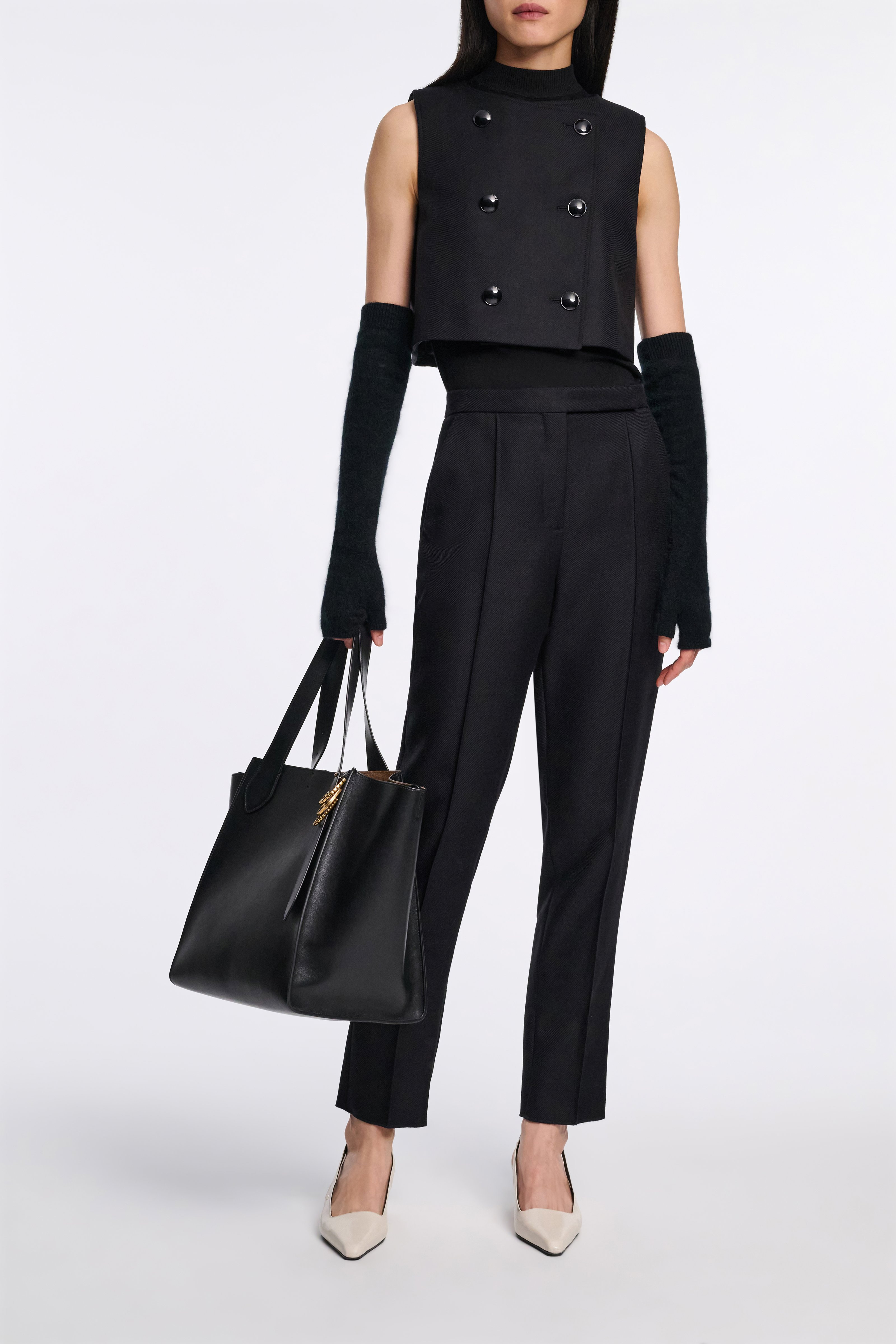 STRIKING COOLNESS vest - 2