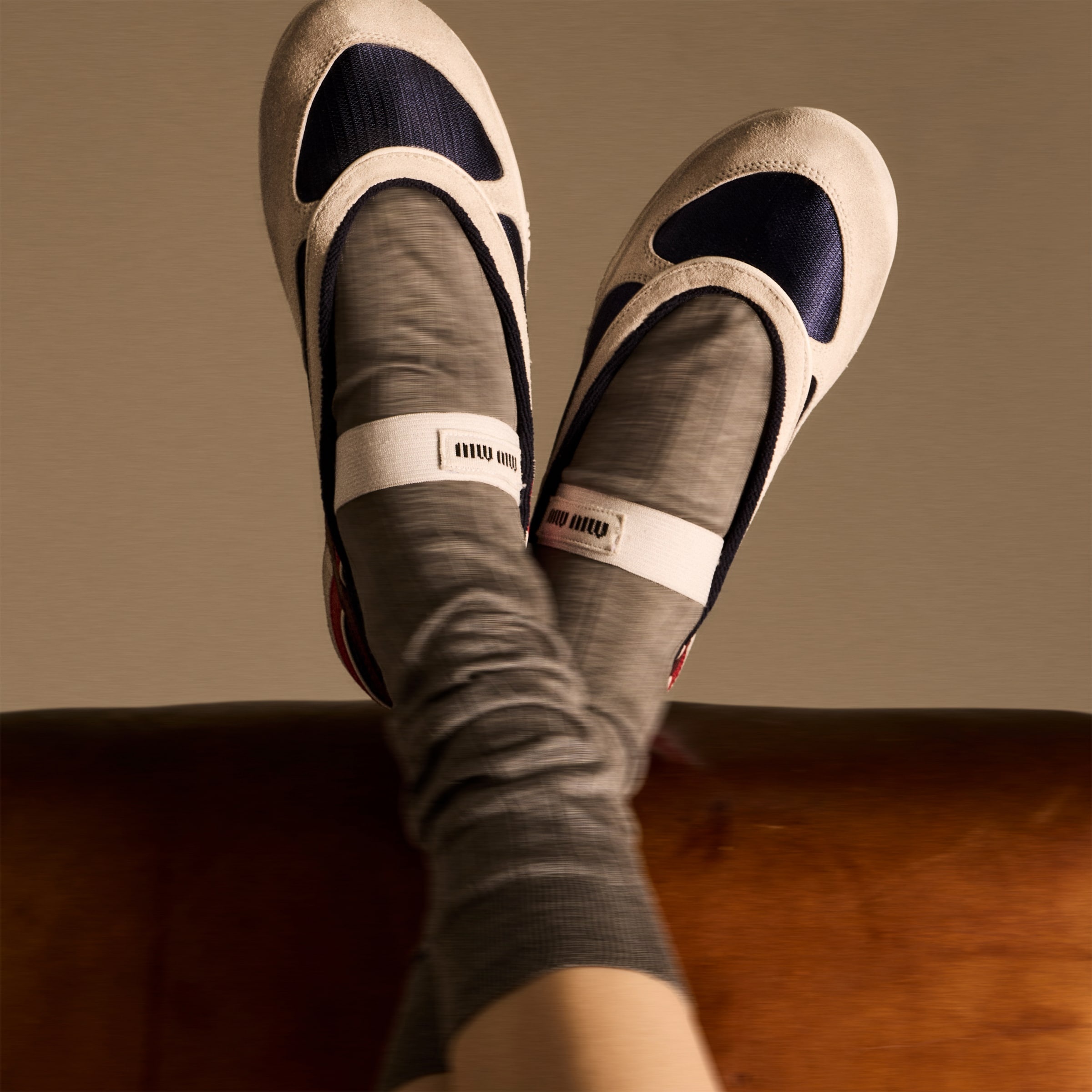 Gymnasium technical fabric and suede ballerinas - 2