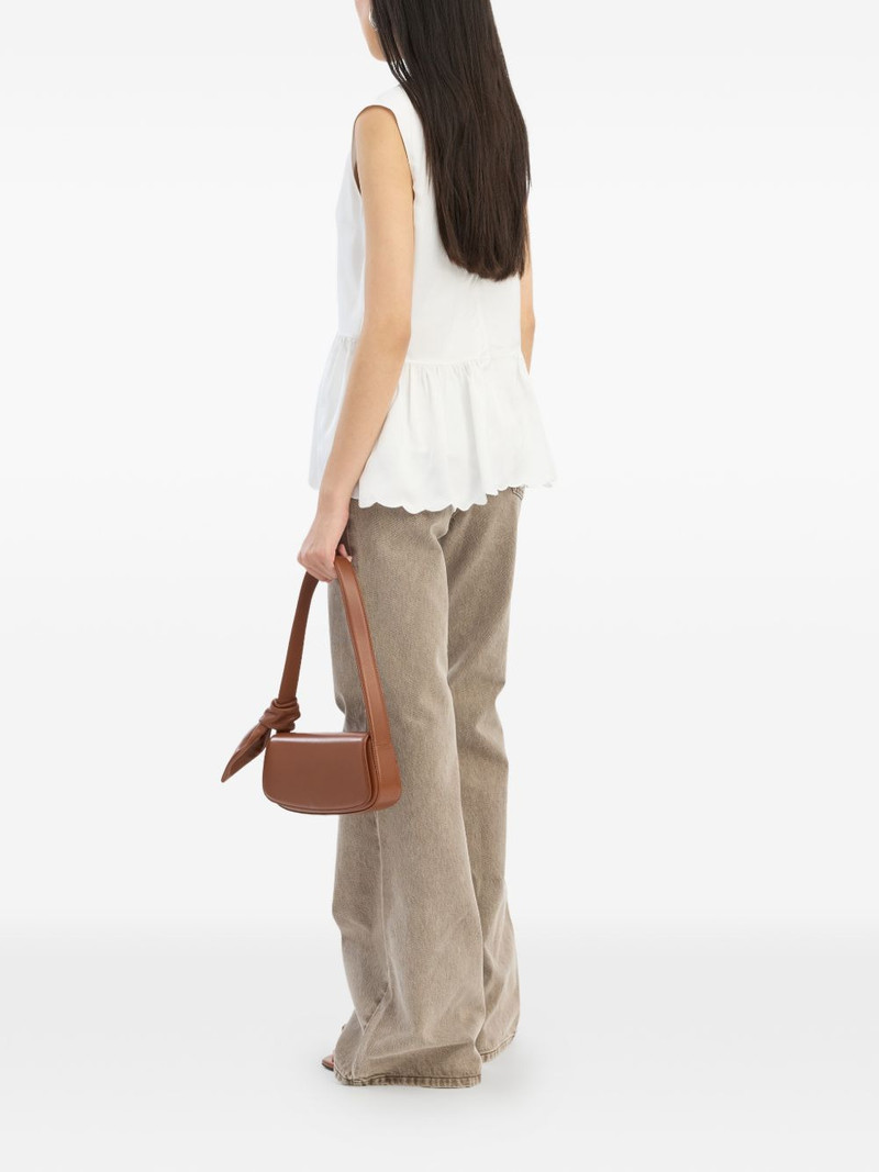 high-waisted flared jeans 4