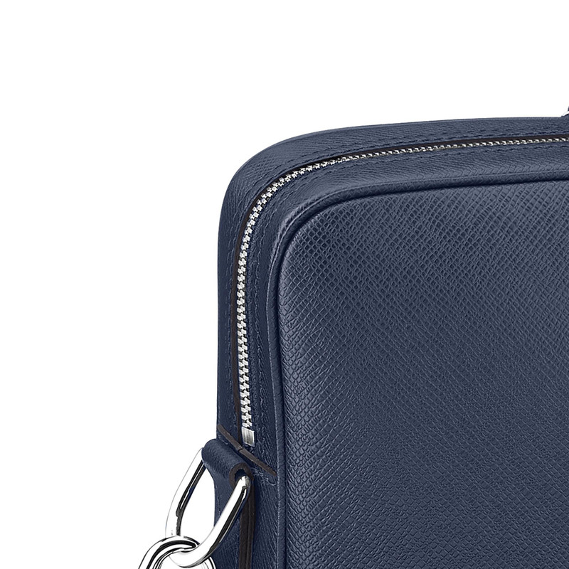 Louis Vuitton Porte-Documents Voyage PM outlook