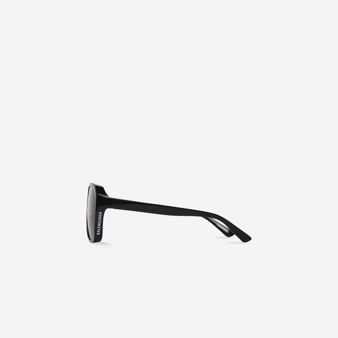 Women's Side Square Sunglasses in Black - 2