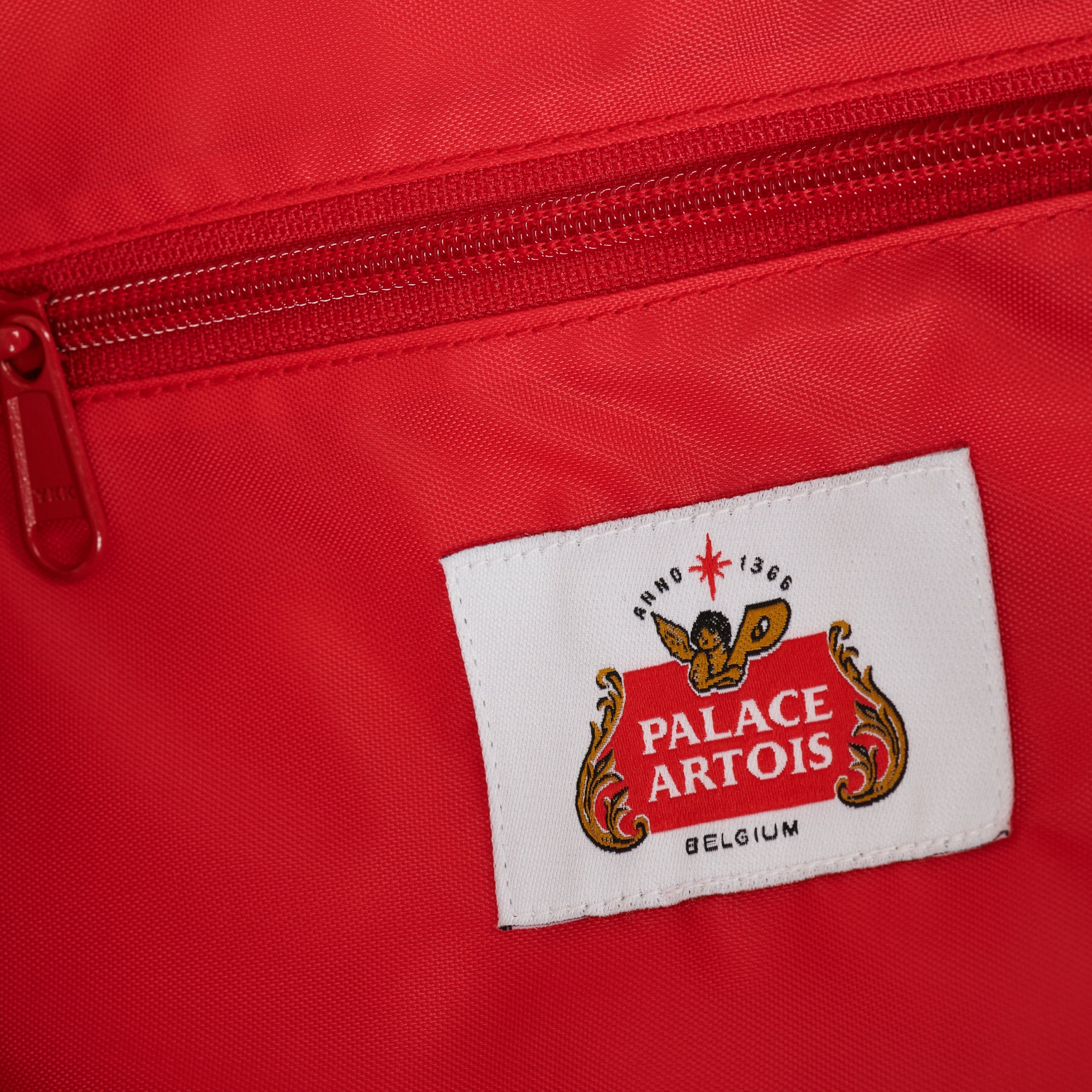 PALACE STELLA MATCH HOLDALL WHITE - 9