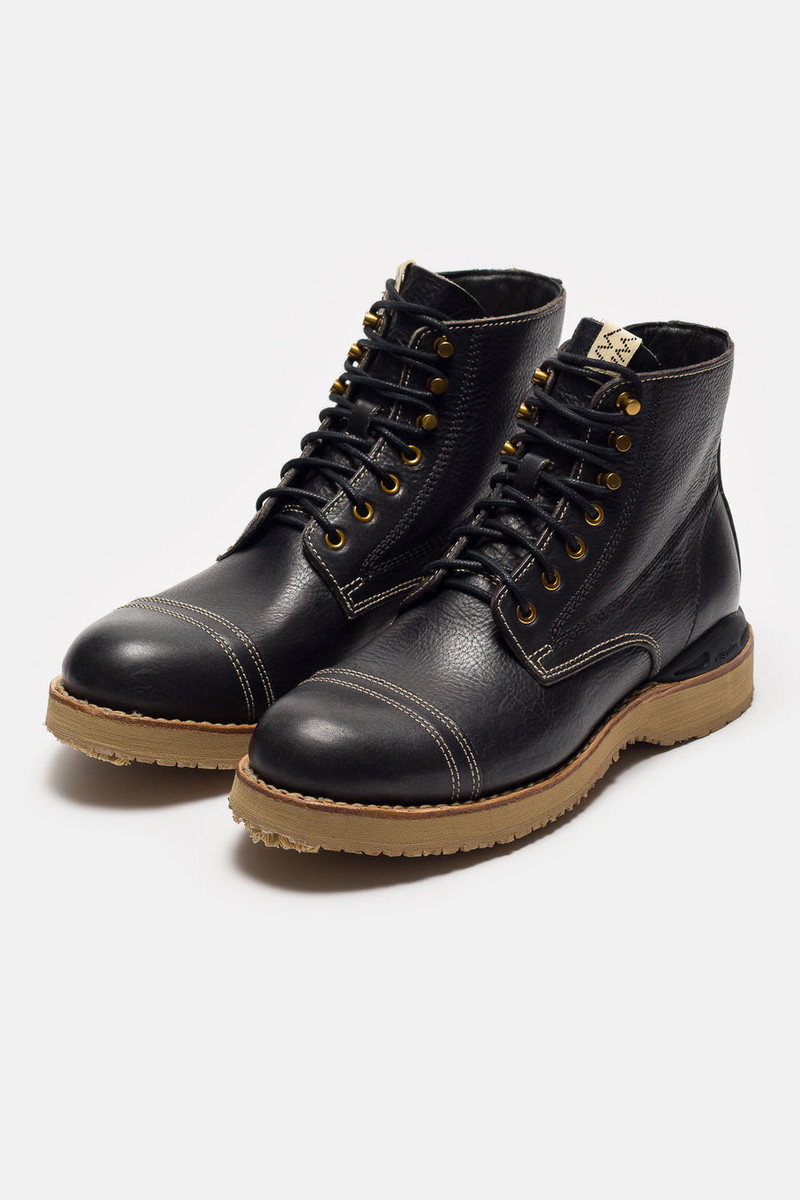 visvim Virgil Cap-Folk Boot in Black outlook