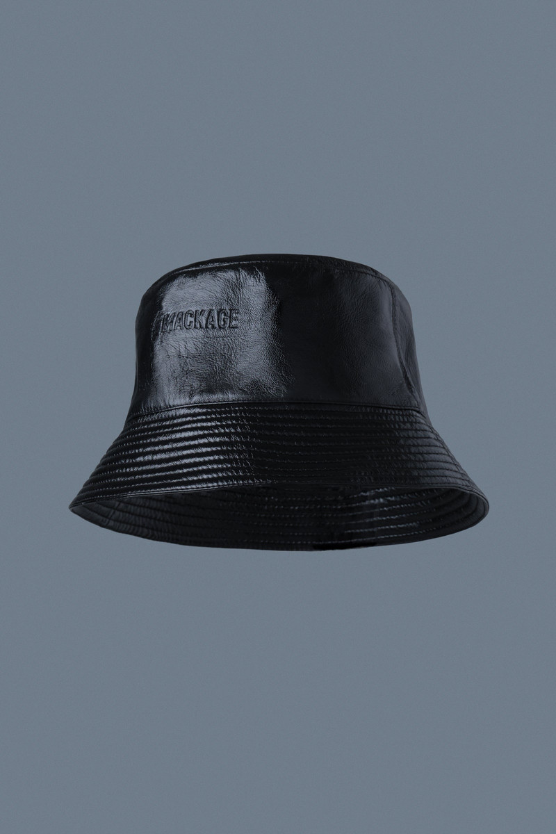 WOLFFE-L Leather Logo Bucket Hat 1