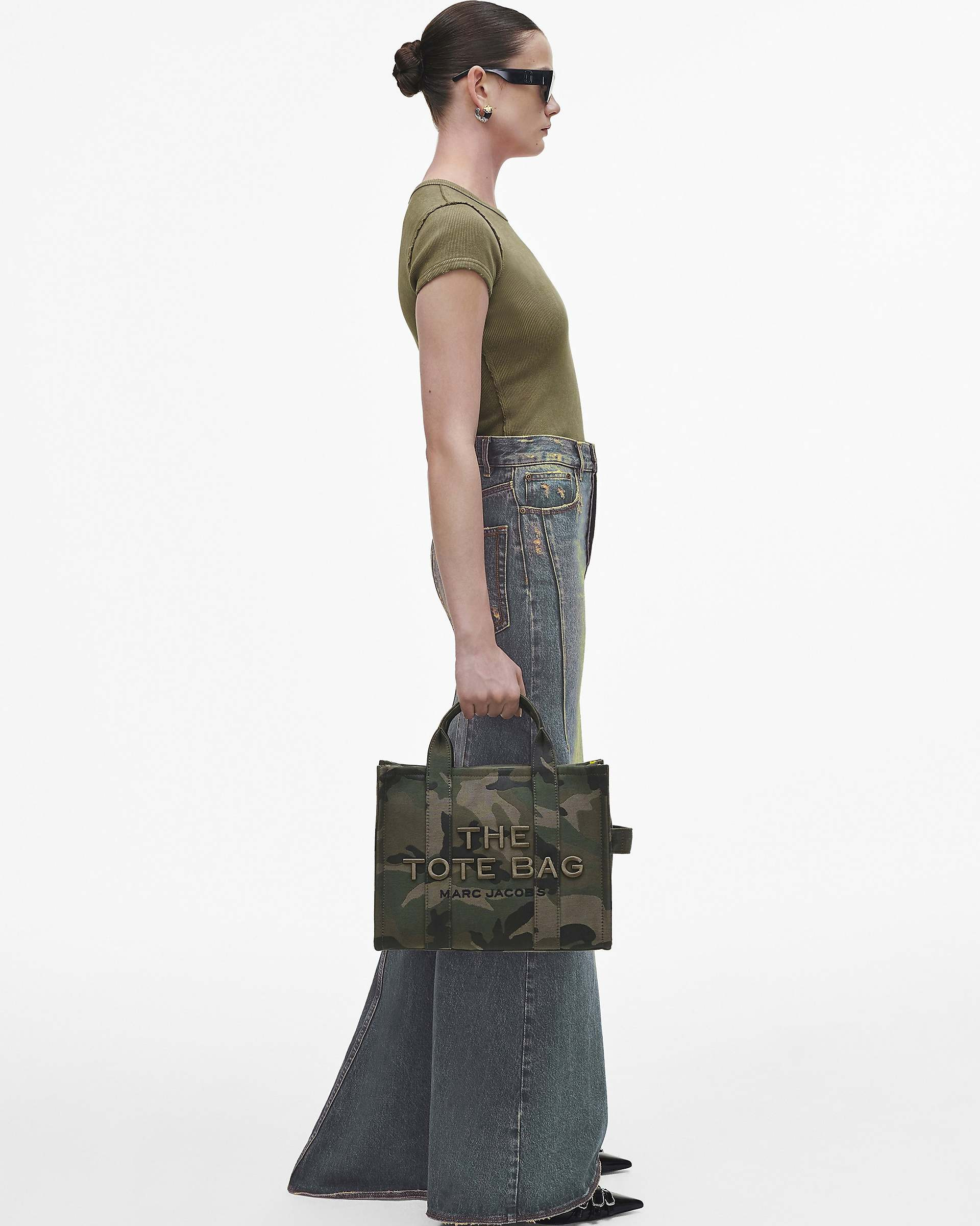 THE CAMO JACQUARD MEDIUM TOTE BAG - 2