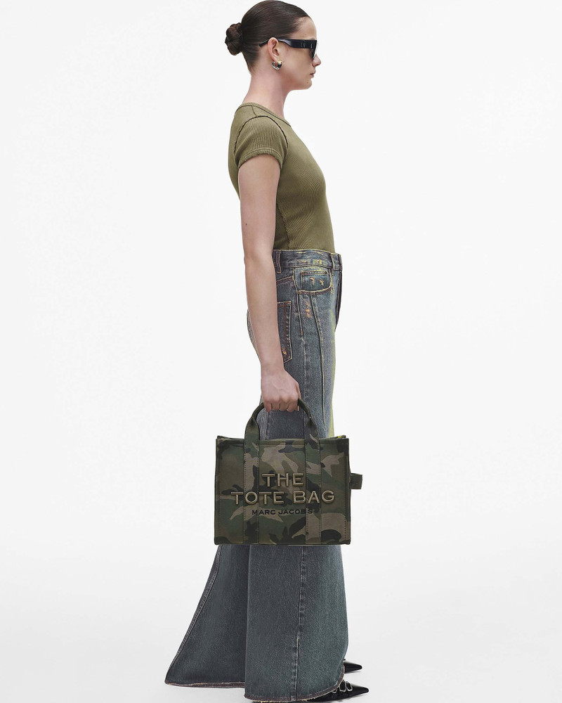 Marc Jacobs THE CAMO JACQUARD MEDIUM TOTE BAG outlook