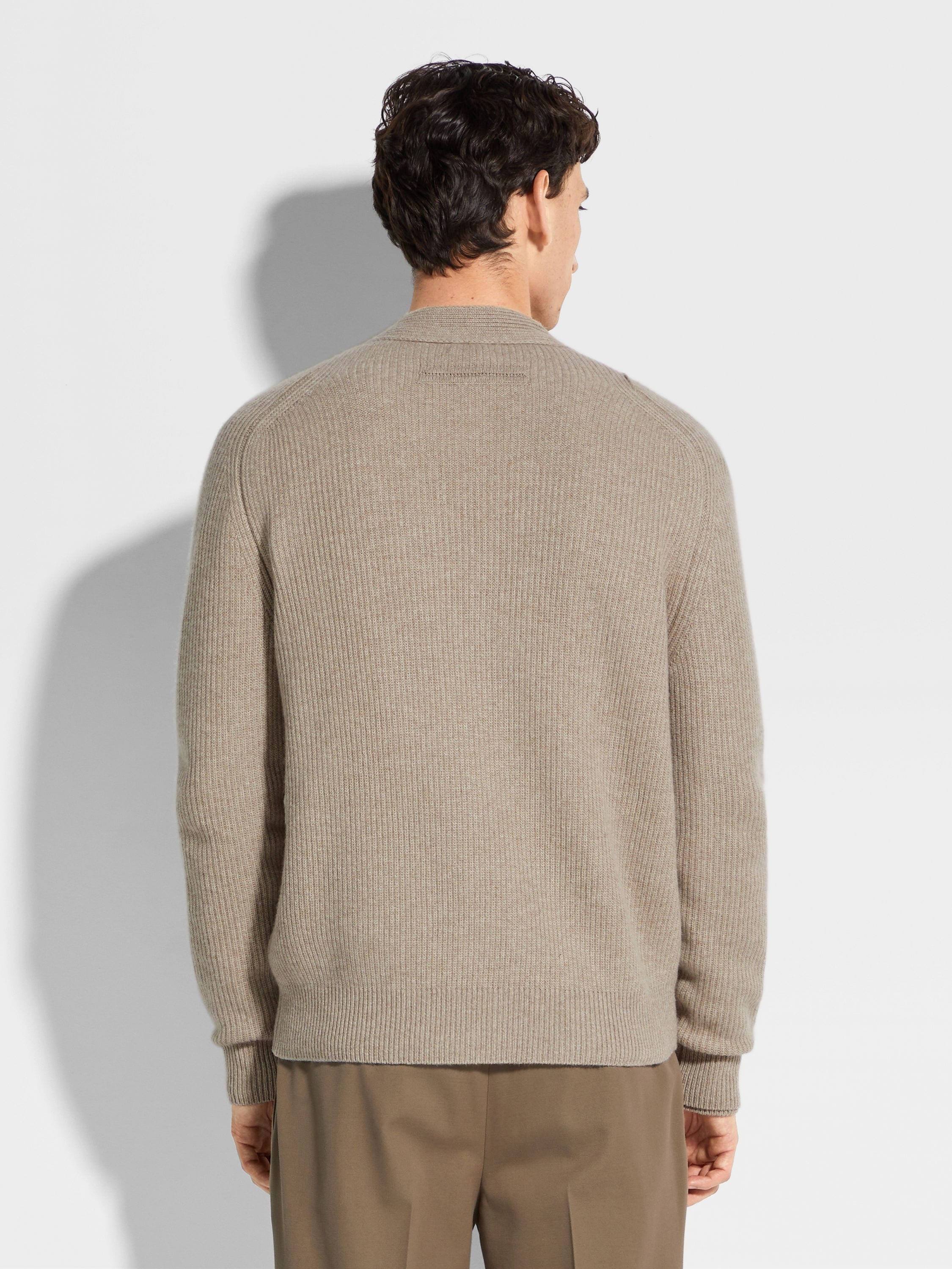 LIGHT TAUPE OASI CASHMERE CARDIGAN - 5