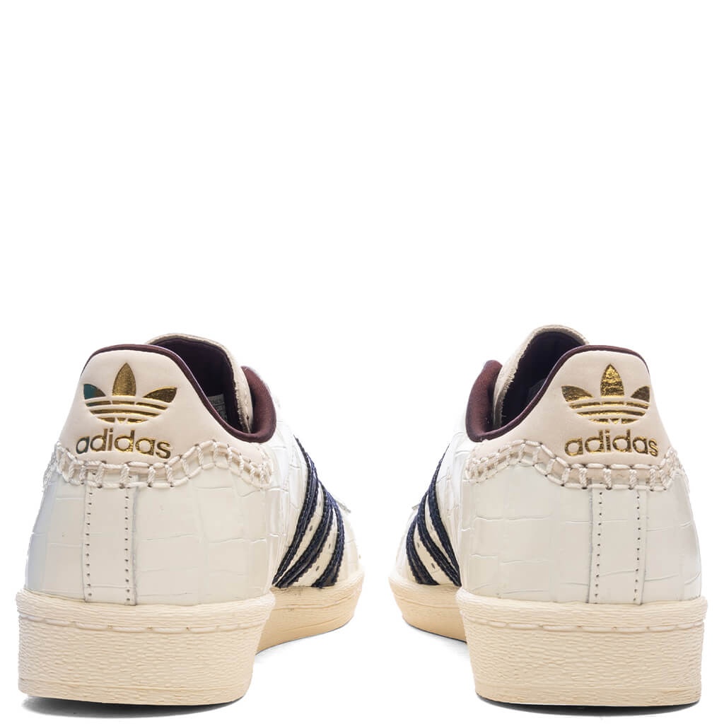 Adidas superstar conavy hotsell