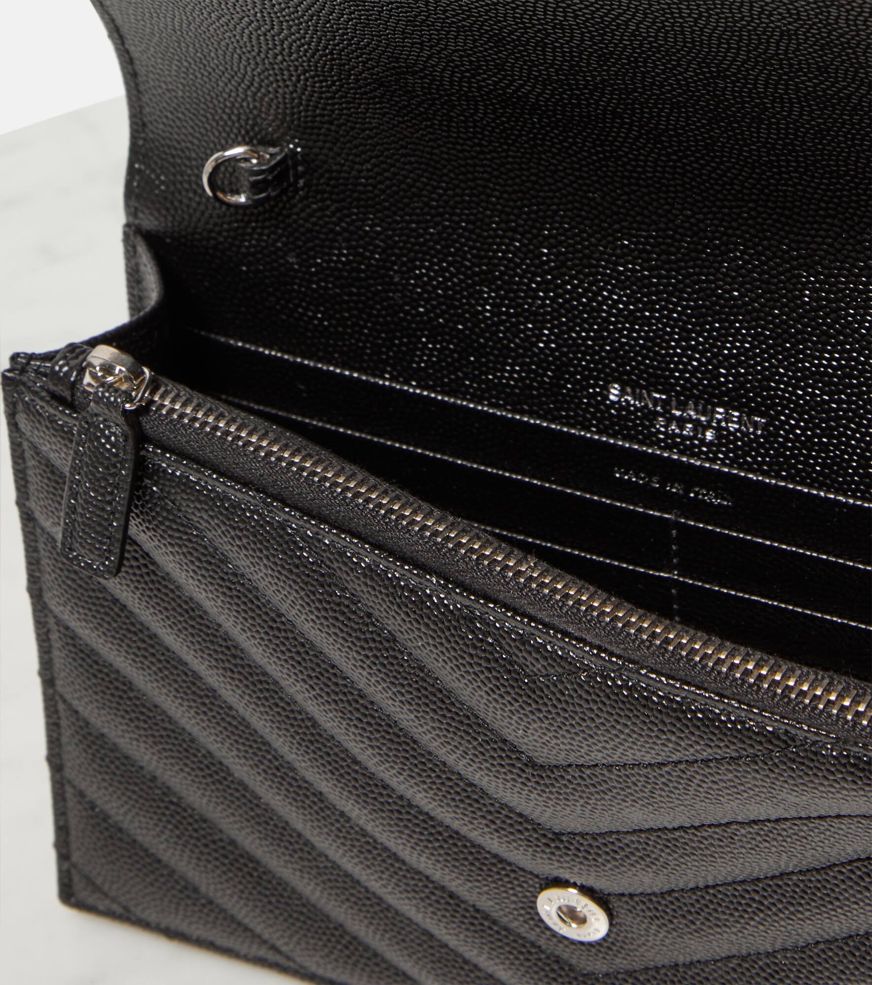 Cassandre matelassé envelope leather wallet on chain - 3