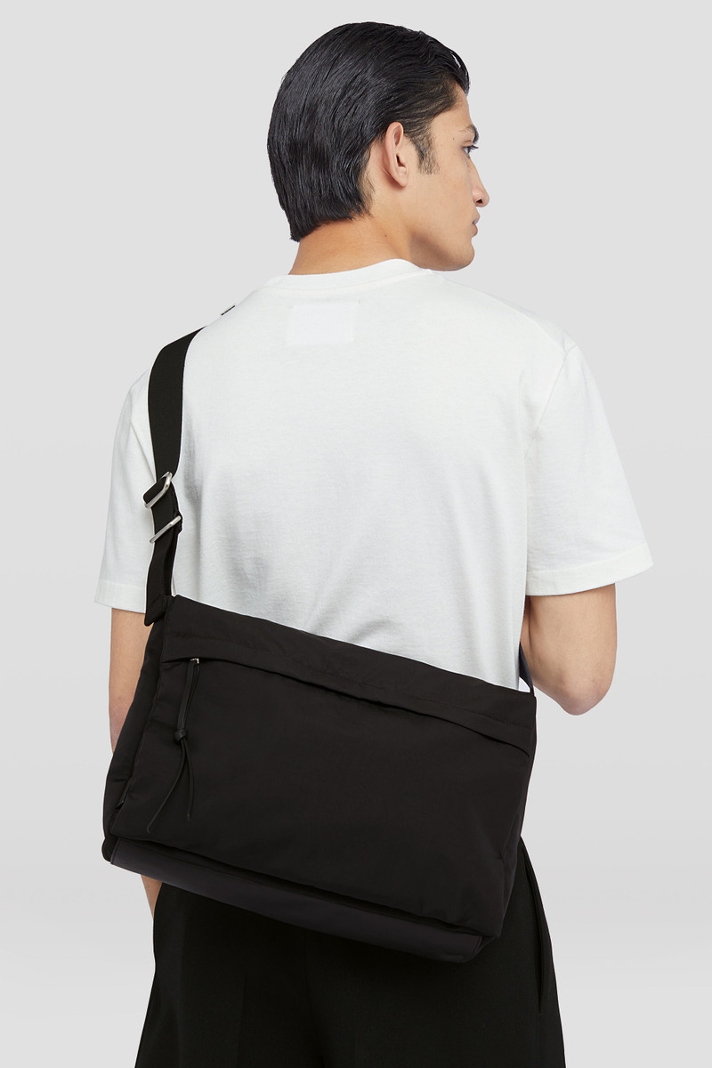 Jil Sander Soft Messenger Large outlook