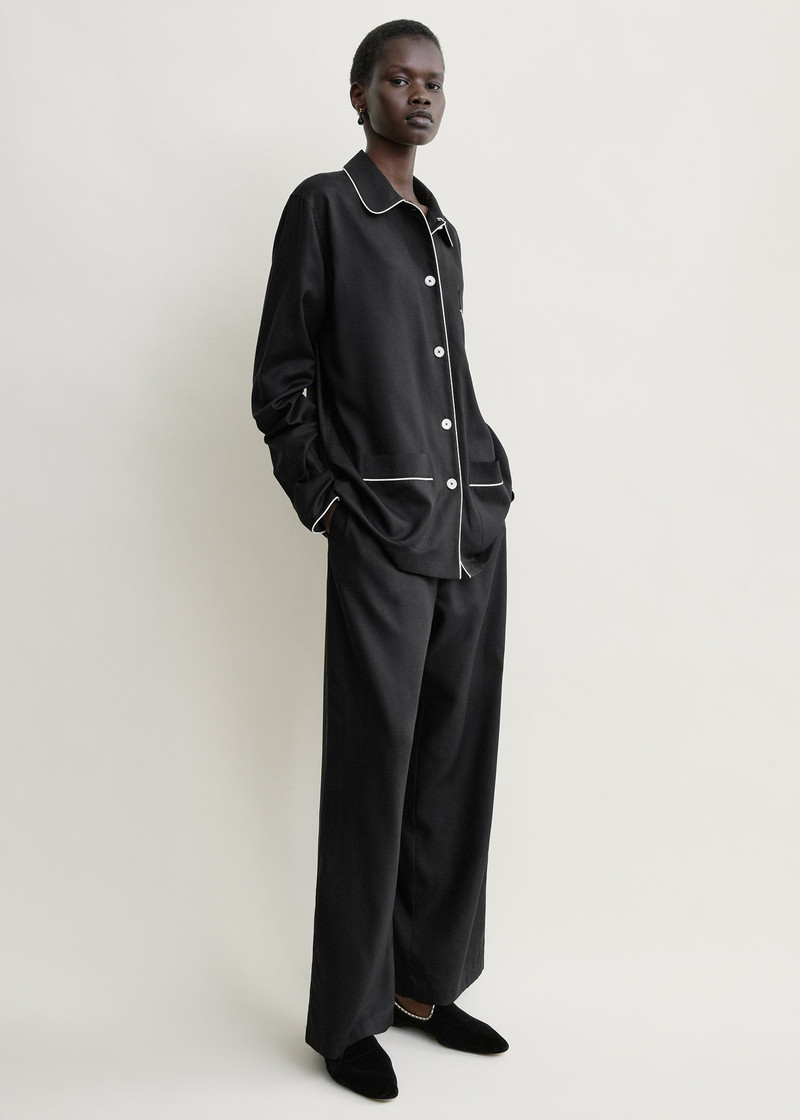 TOTEME Piped pj top black outlook