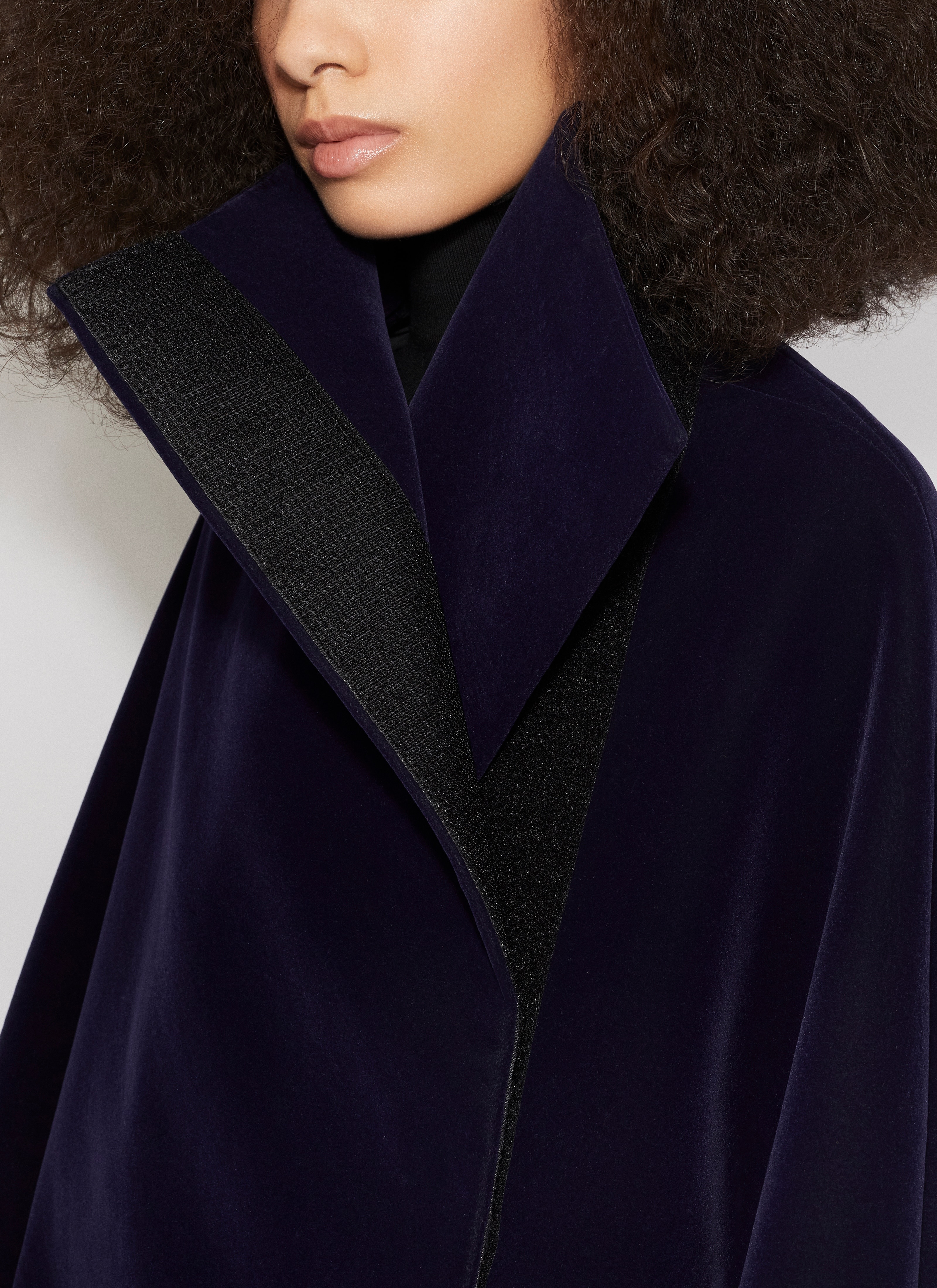 ROUND COAT - 5