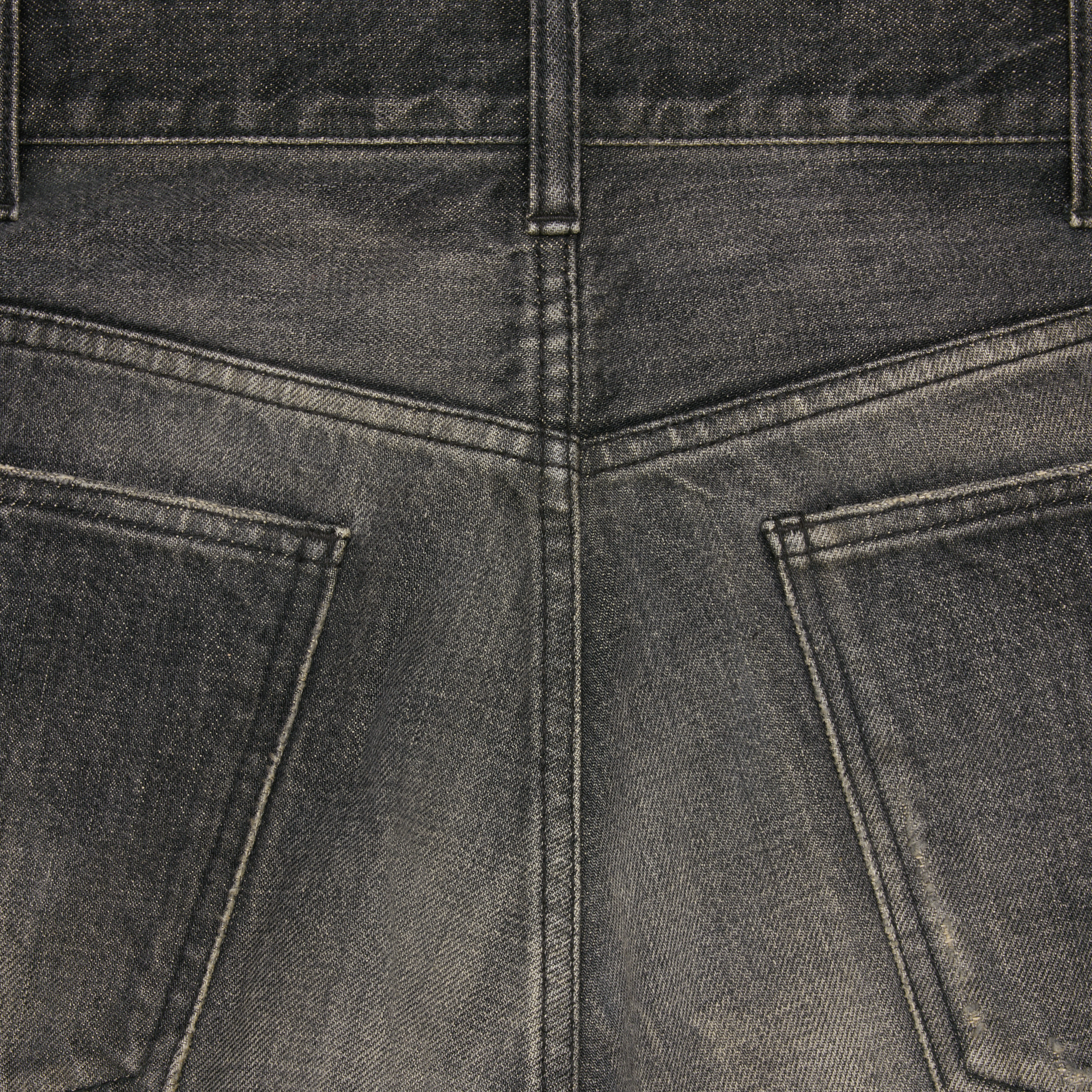 wesley jeans in black destroyed denim - 3