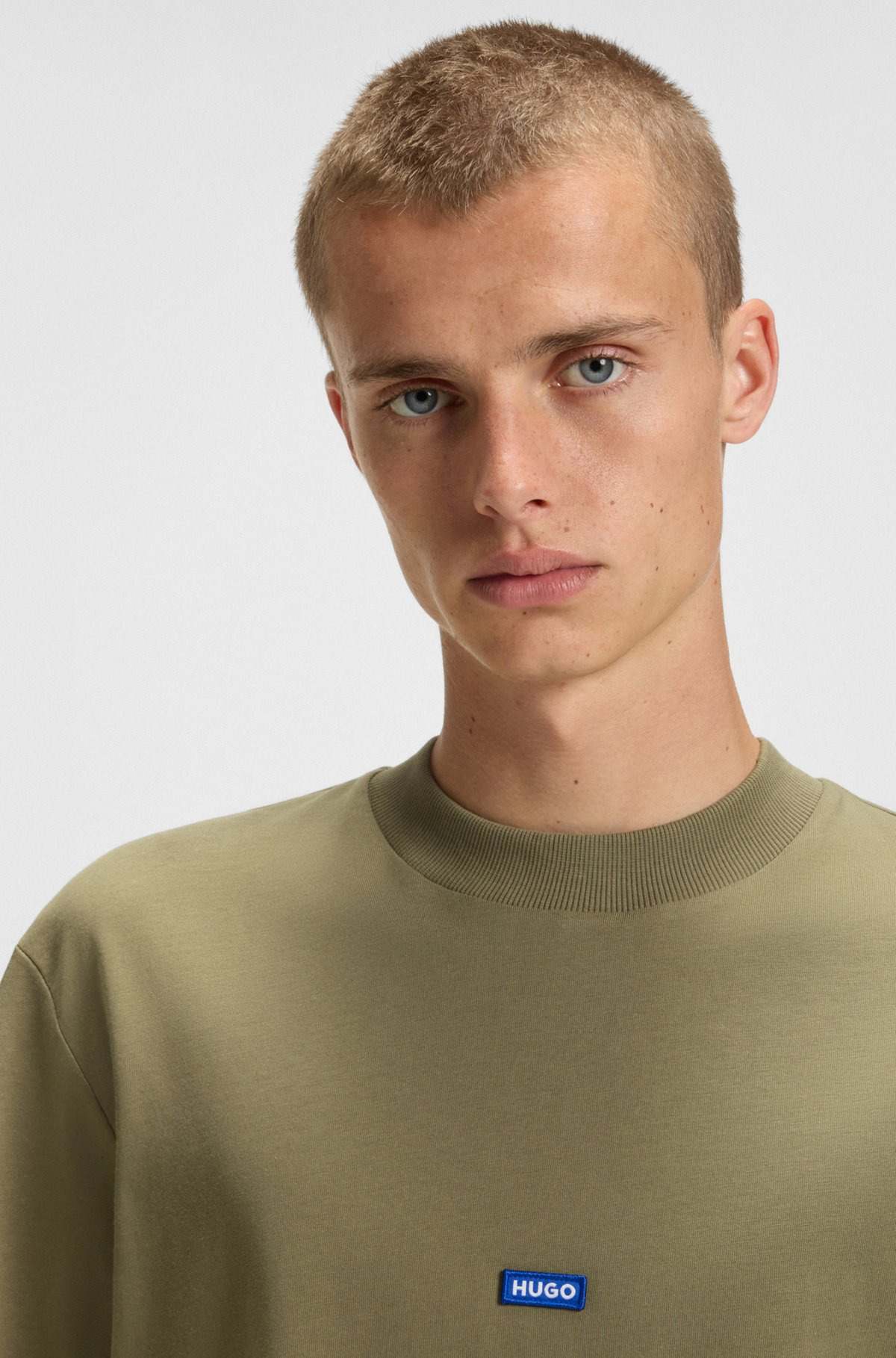 REGULAR-FIT COTTON-JERSEY T-SHIRT WITH BLUE LOGO PATCH - 3